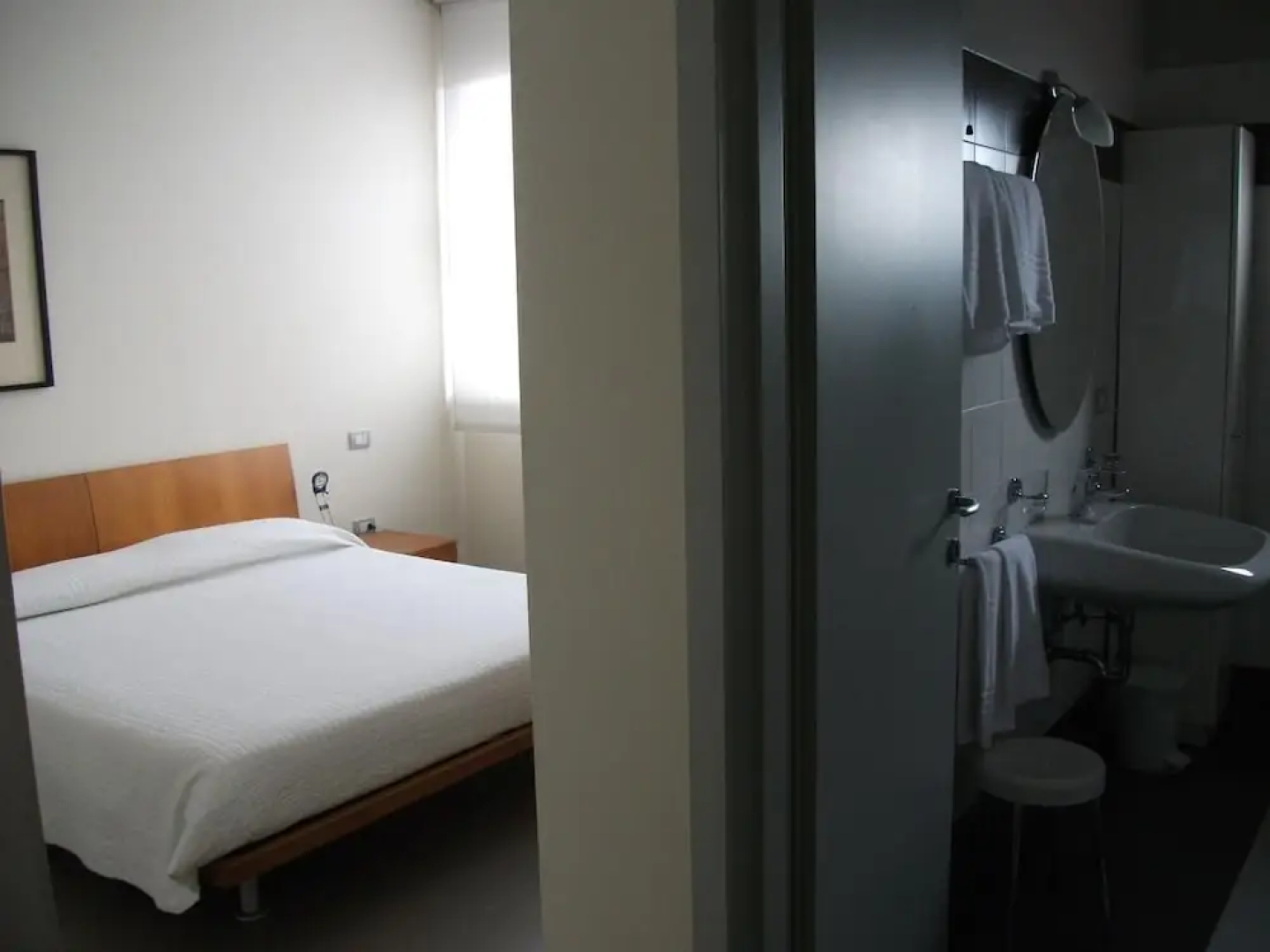 Vista Hotel & Residence