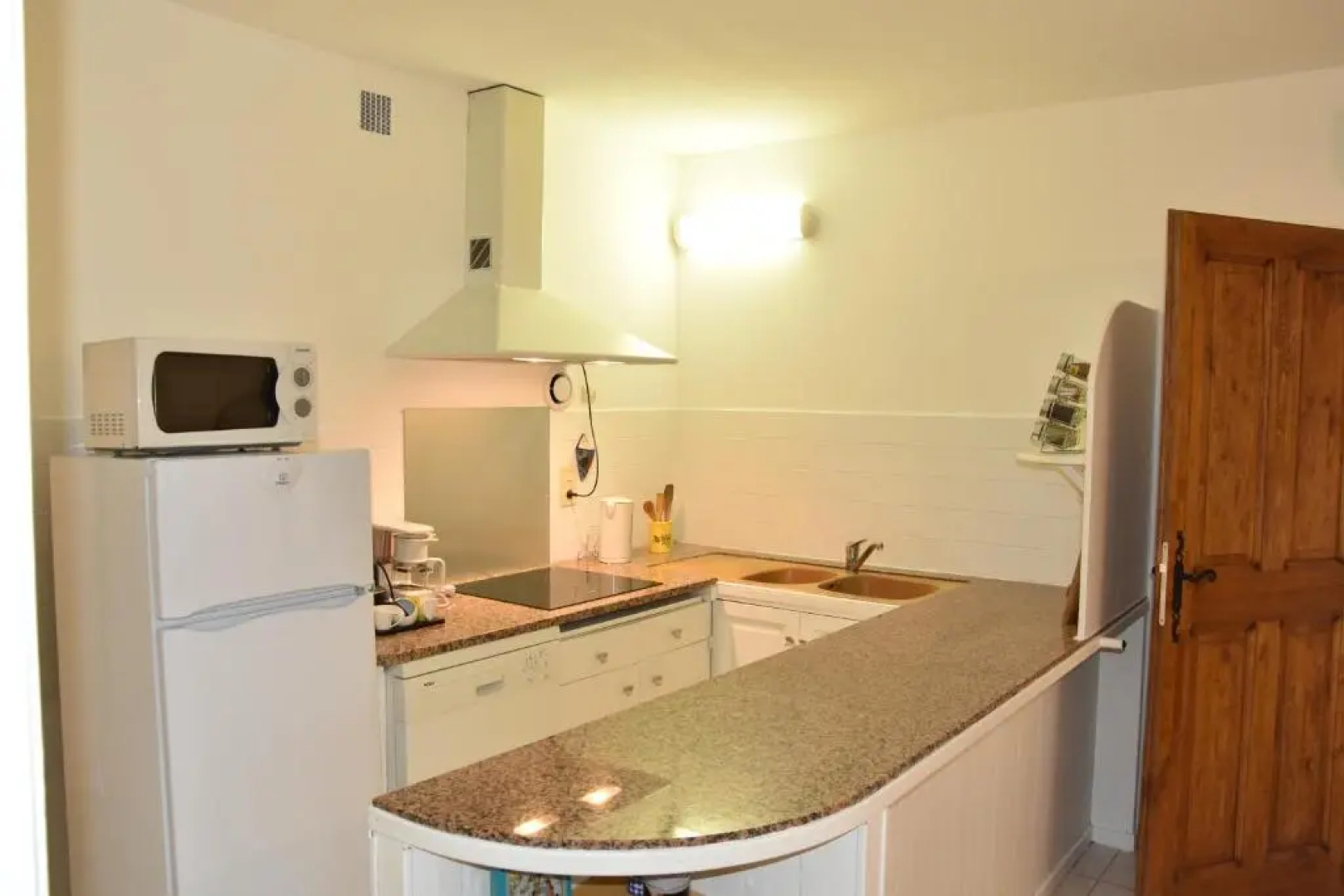 GITE avec JACUZZI PRIVATIF 4 étoiles 90m2 pour 3 personnes
