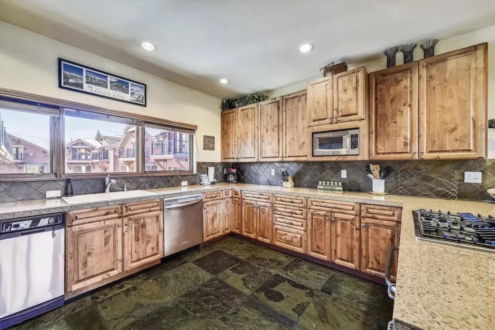 Marina Park  14c 3 Bedroom Townhouse by RedAwning