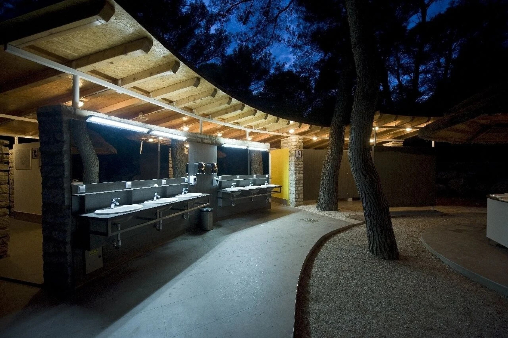 Pine Beach Pakostane - All Inclusive light