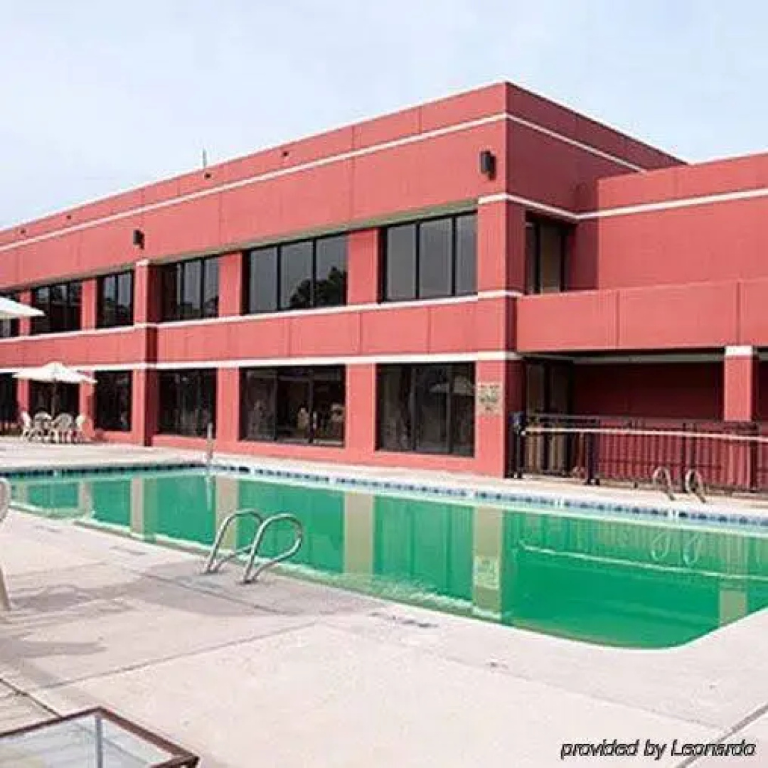 Magnuson Grand Hotel and Conference Center Hammond