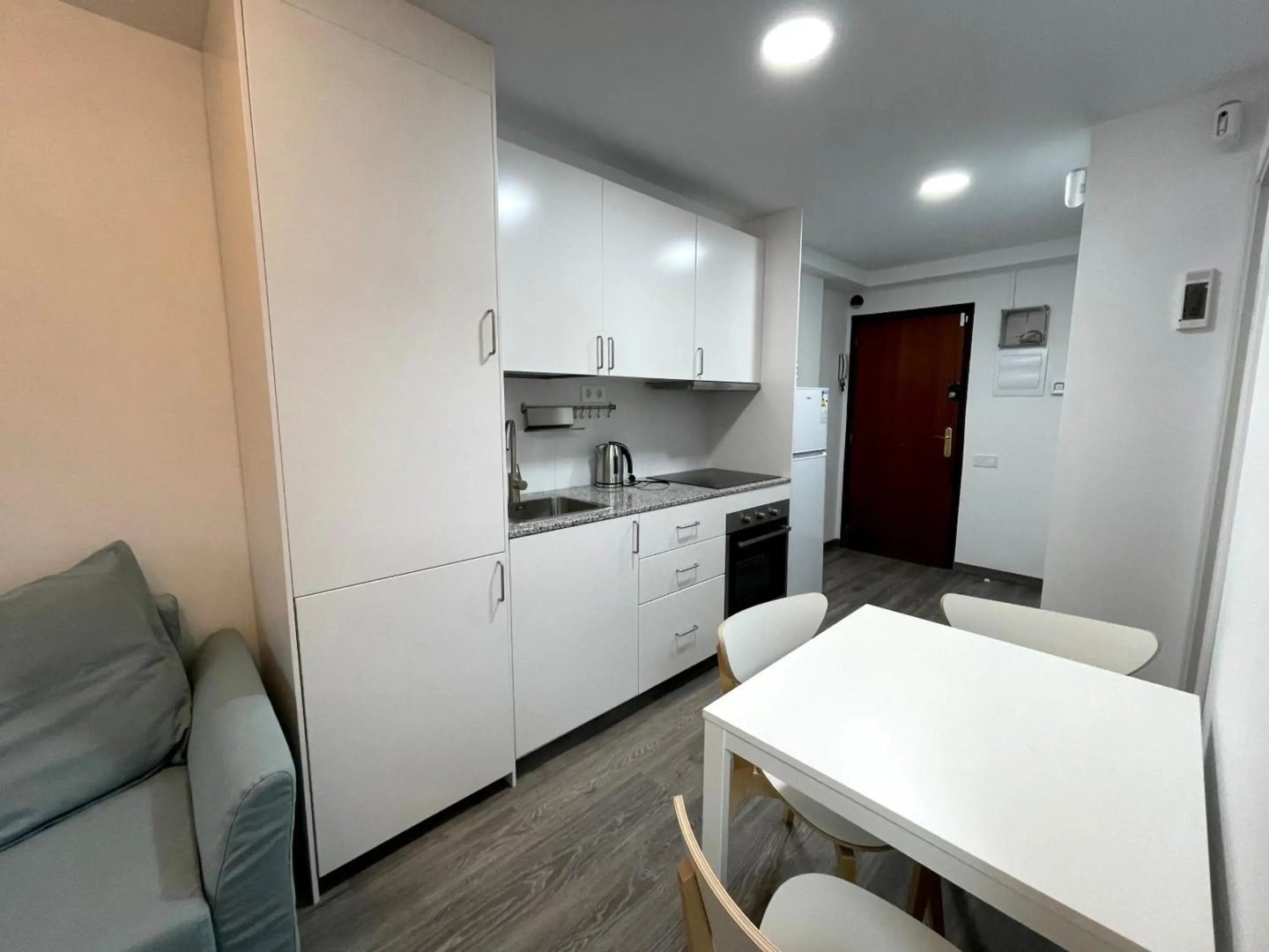Sant Adria Beach apartment Wi-Fi Parking Free