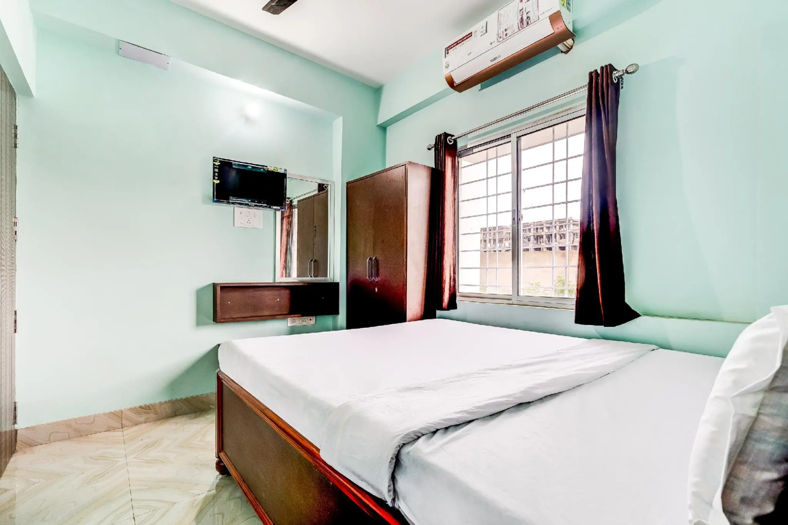 SPOT ON 49664 Hotel Ashish Kiran