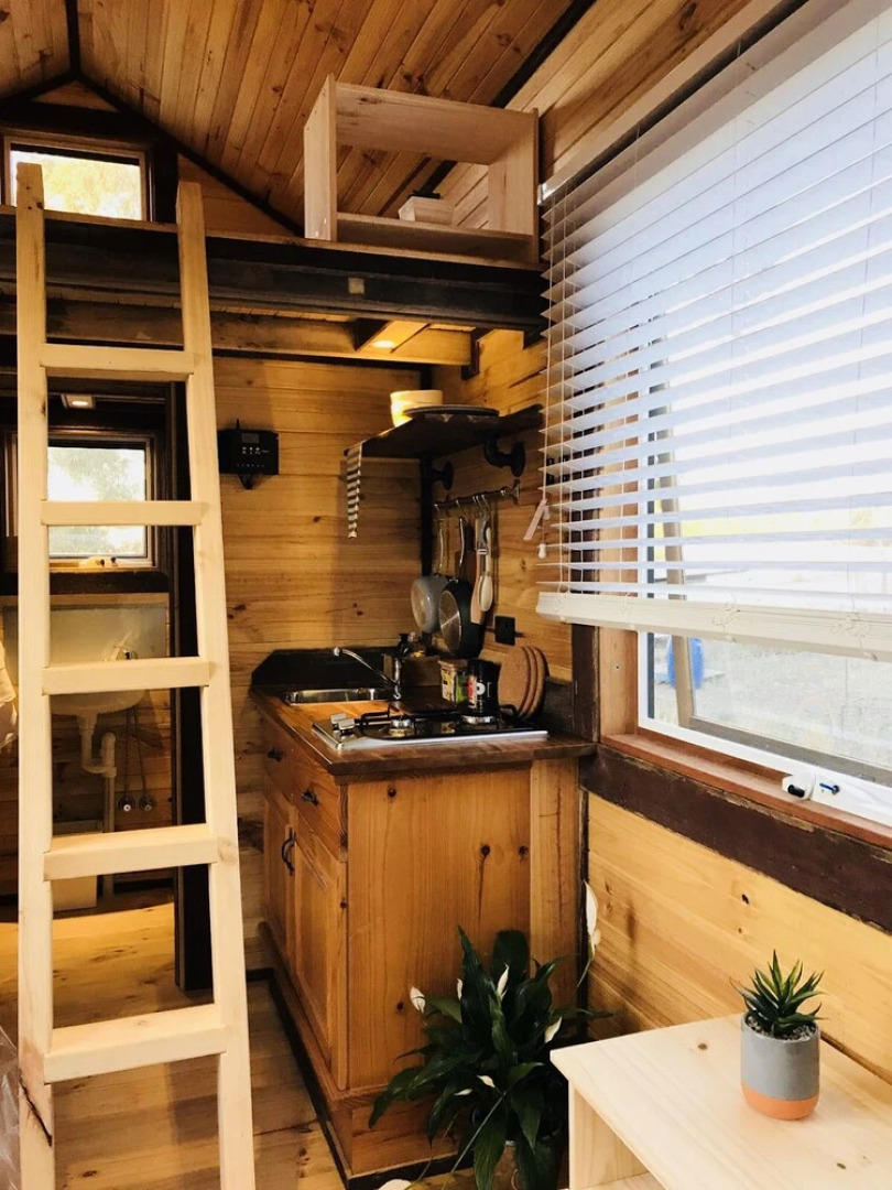 Big Tiny Altitude Tiny House Experience