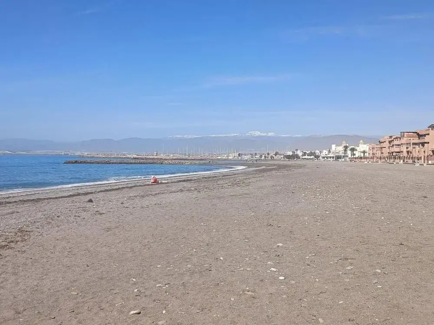 Lovely Apartment in Almeria With Garden