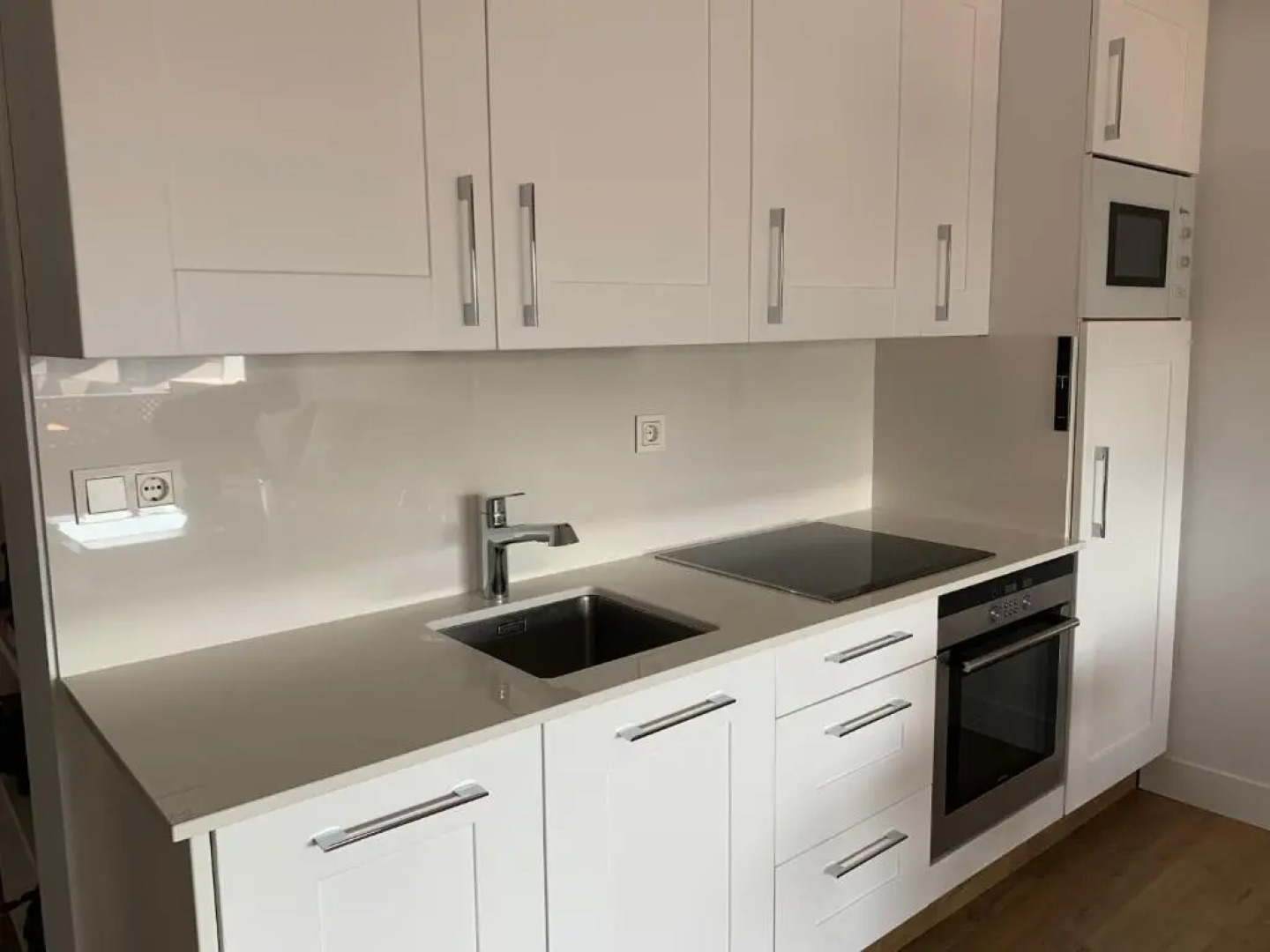 Residencial Sanz-Enea a 100m de la playa