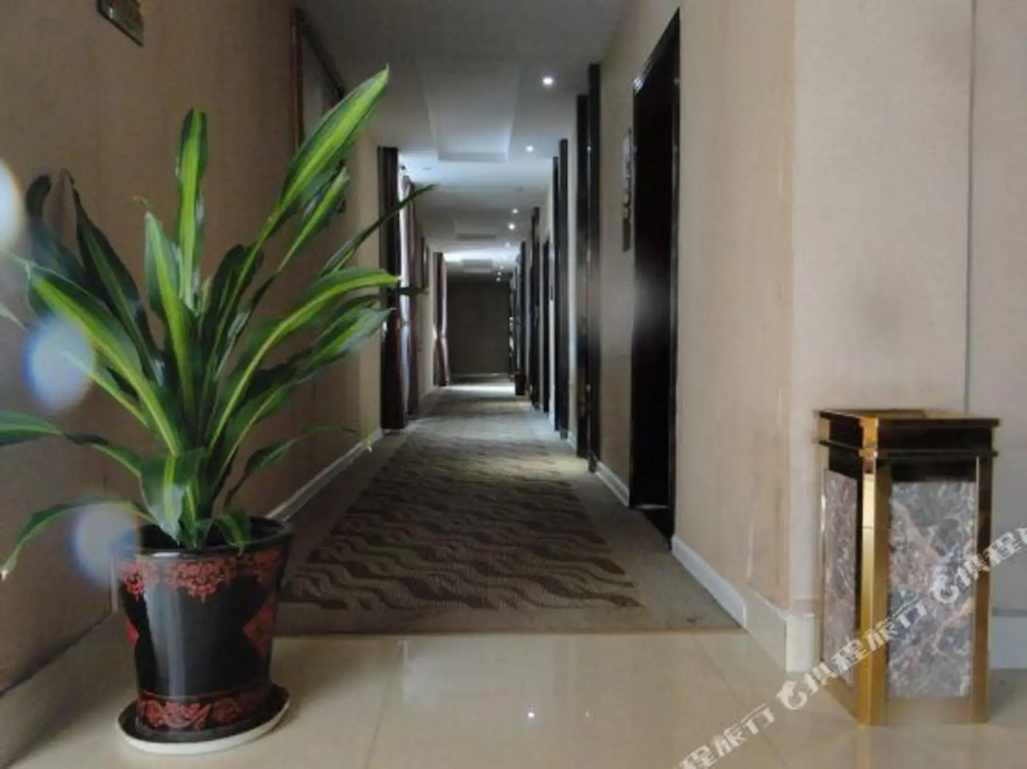 大新永丰商务酒店