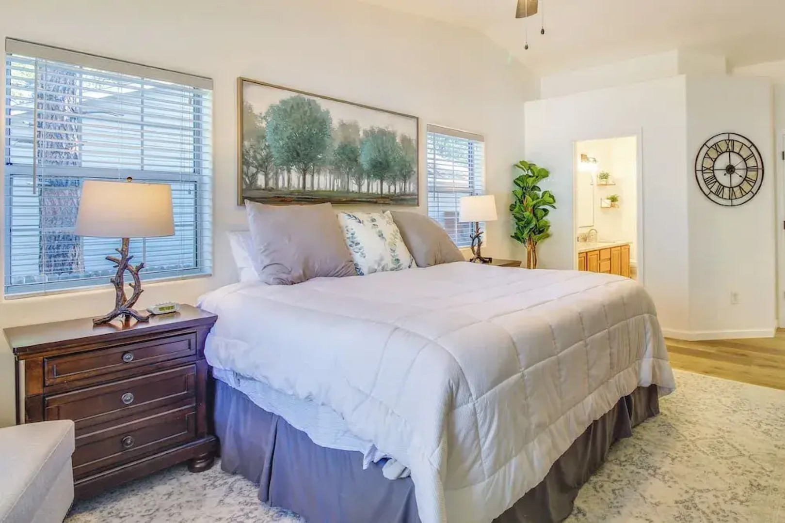 Walk to City Park: Family-friendly Show Low Home