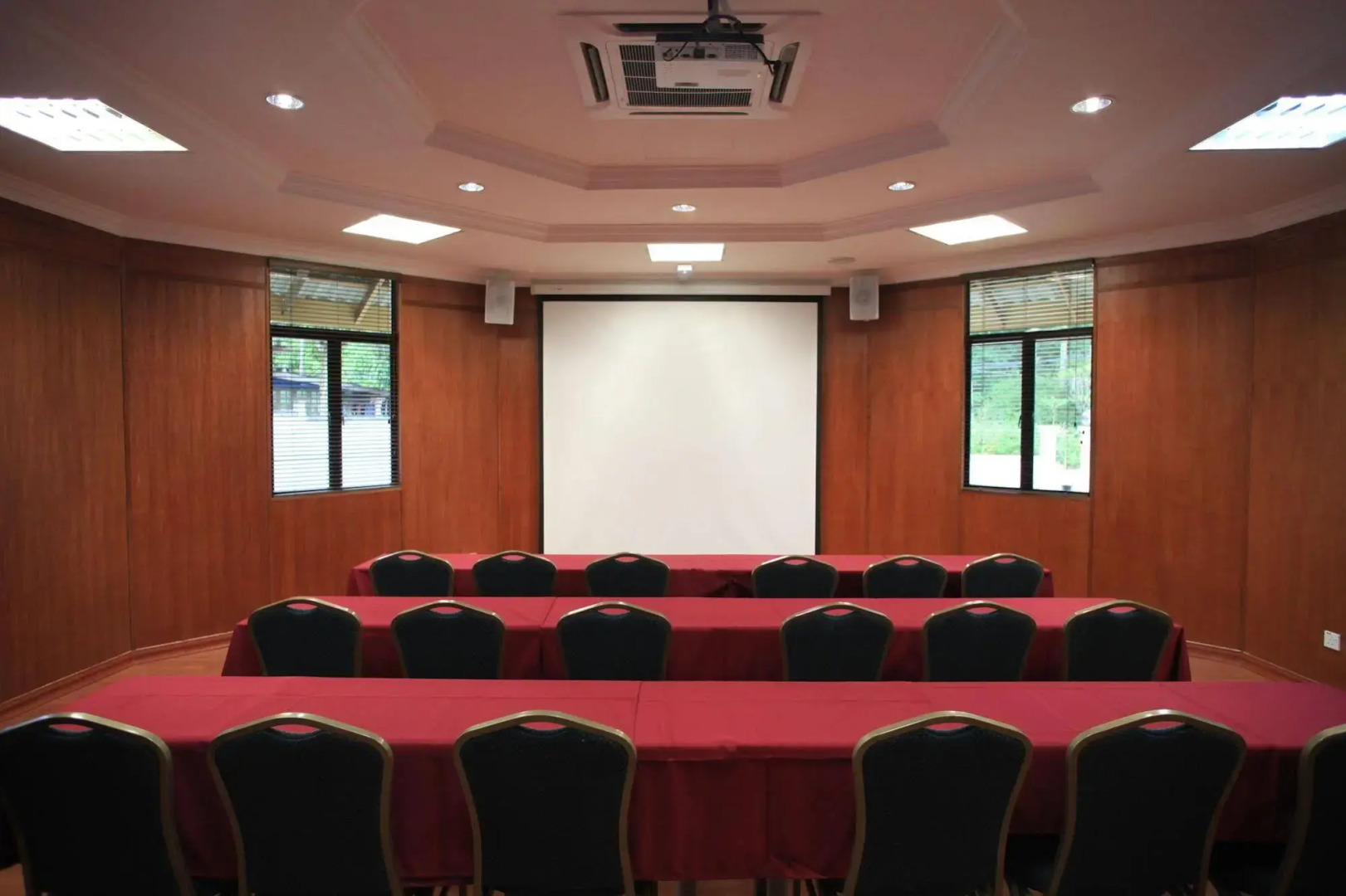 eRYA by SURIA Janda Baik