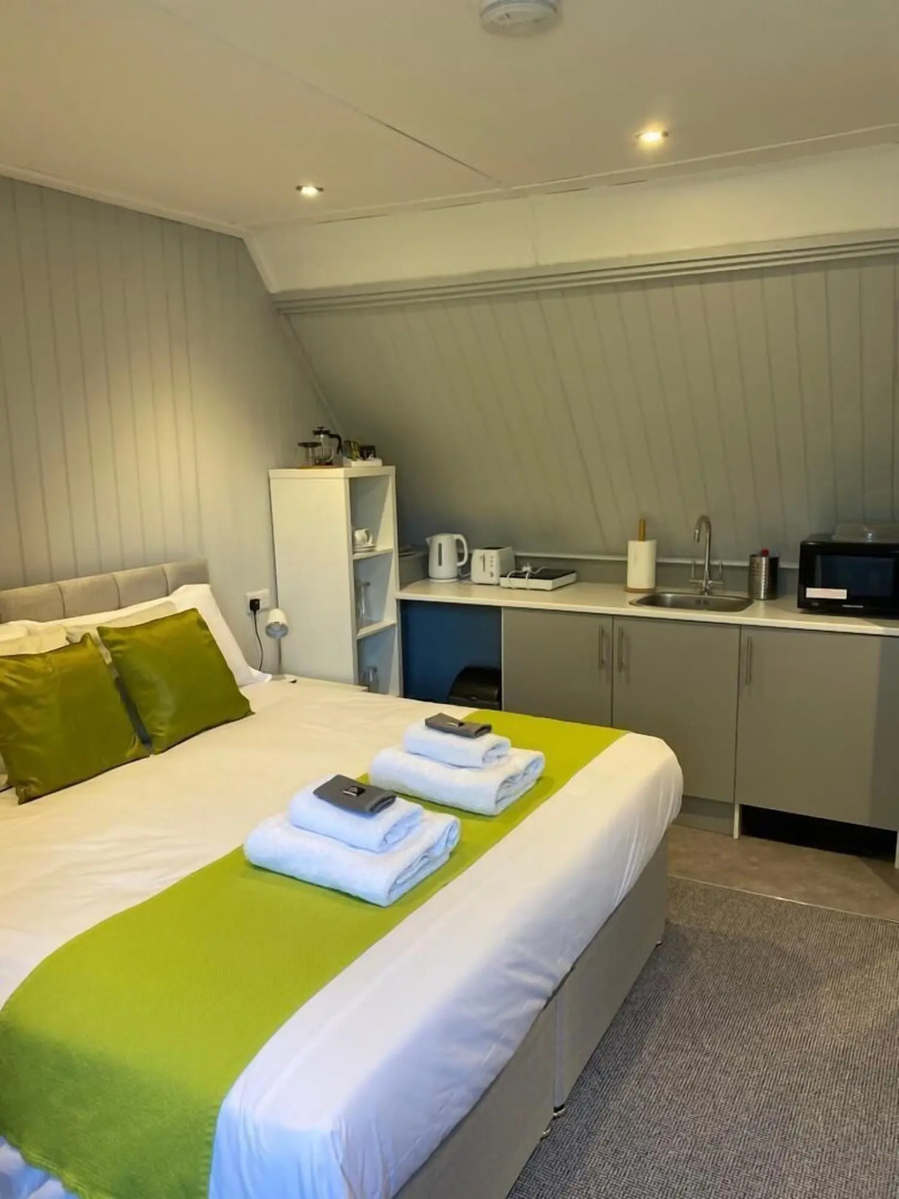 Petherton Cottage Studios