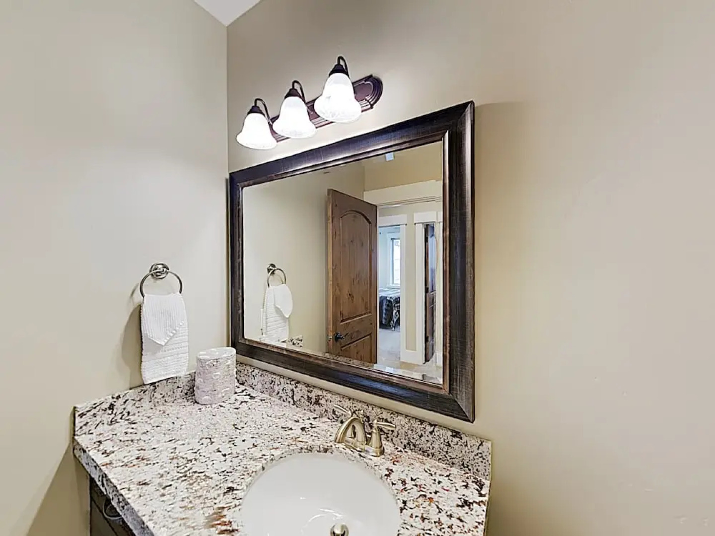 13612 North Hillclimb Lane Townhouse 3 Bedrooms 2.5 Bathrooms Townhous