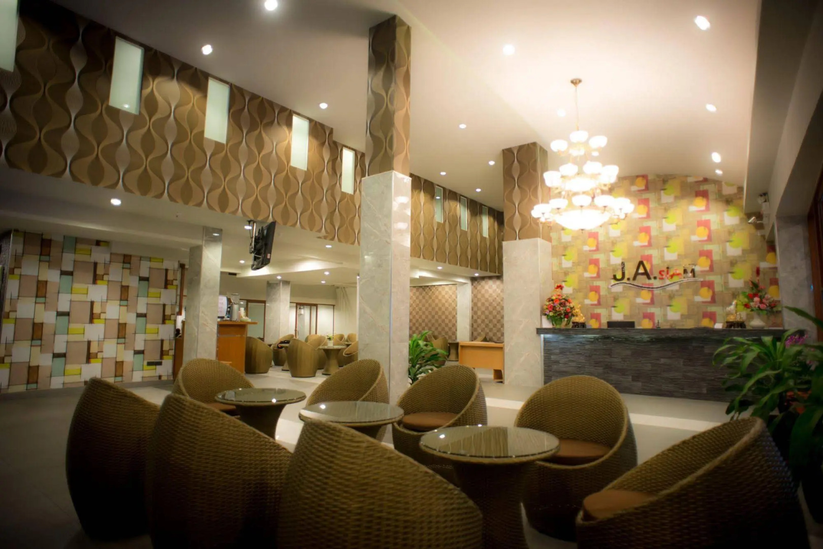 Collection O JA Siam City