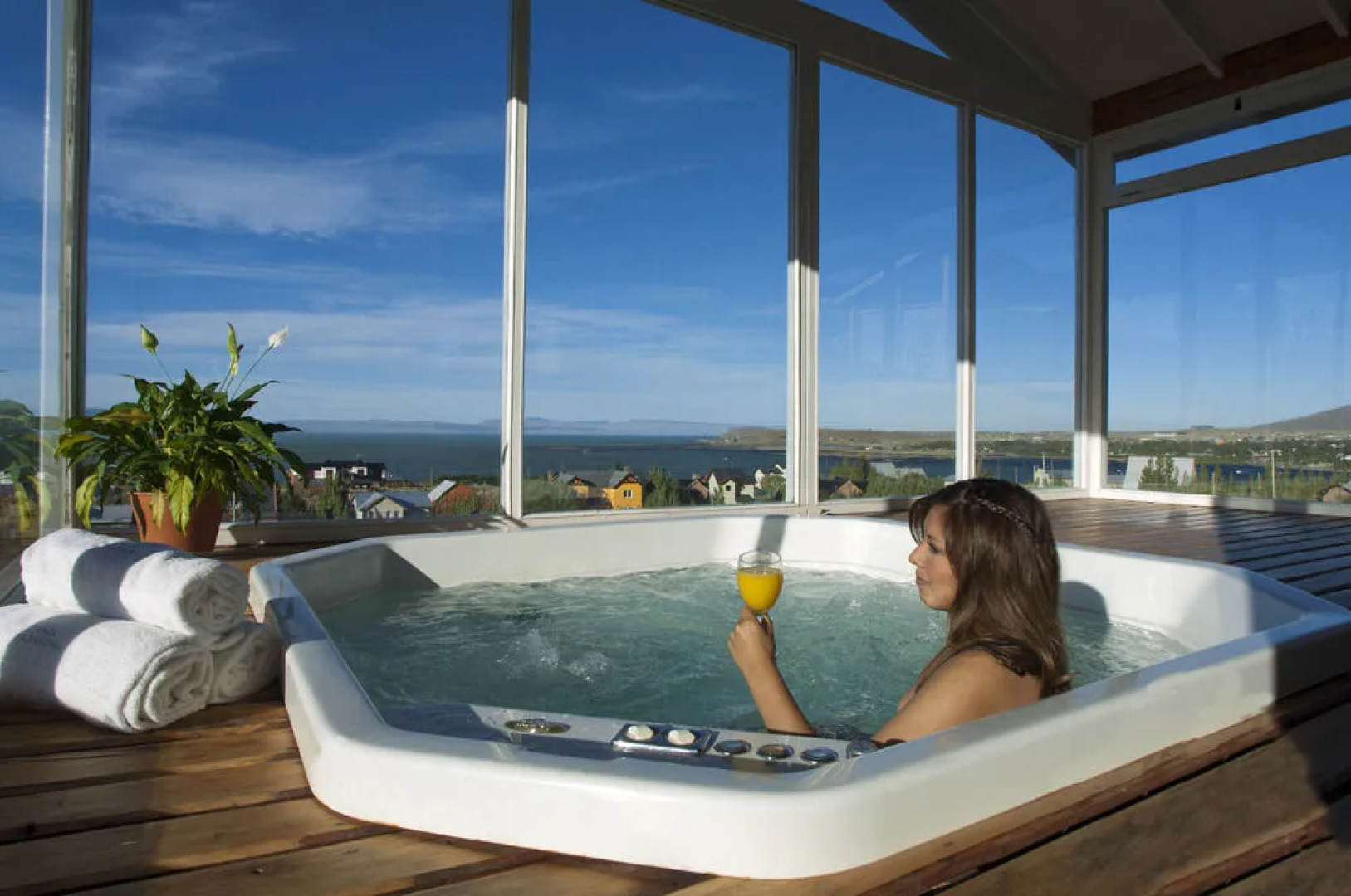 Blanca Patagonia Hosteria Boutique y Cabanas