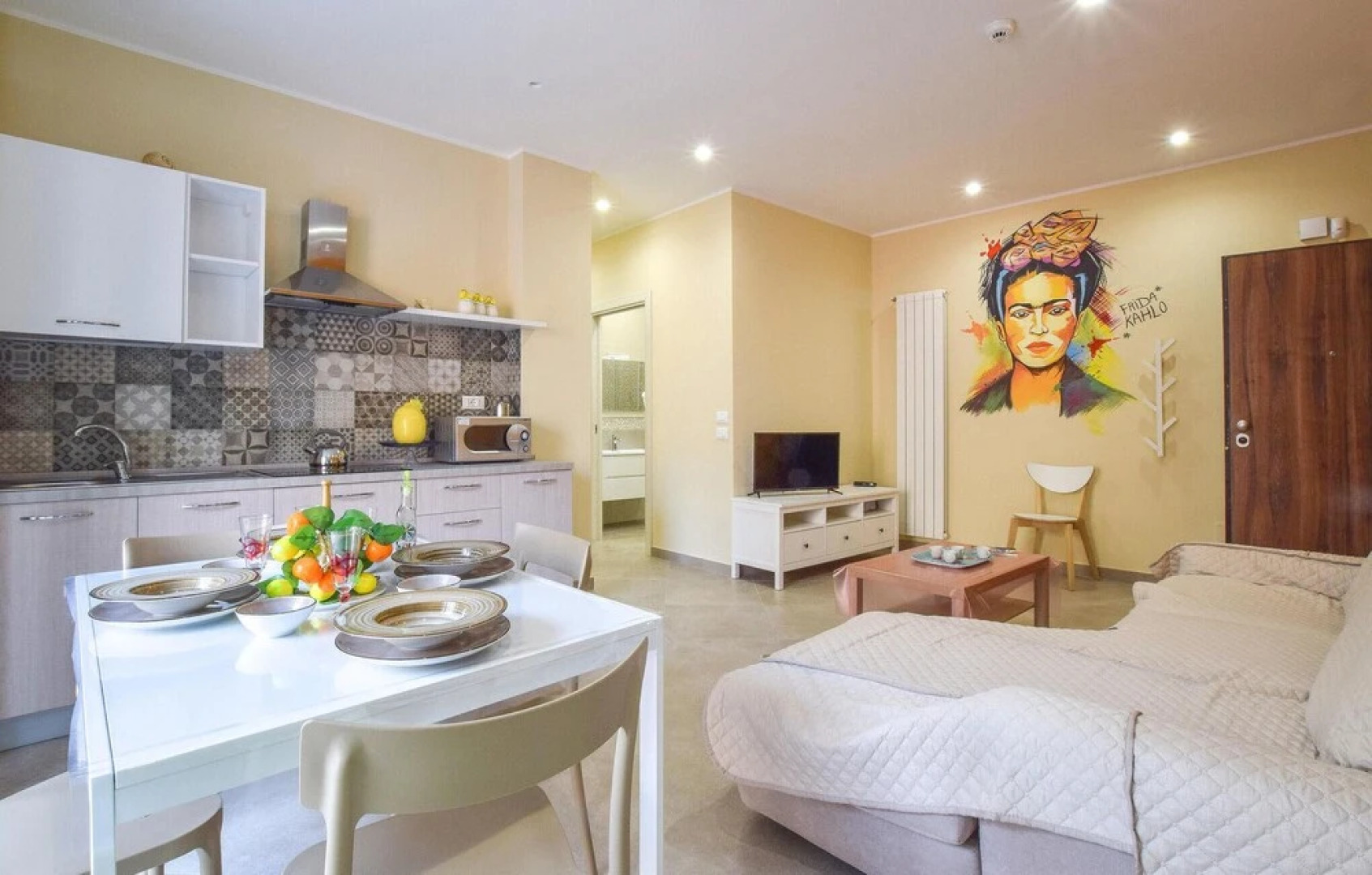 Stunning Apartment in Porticello With Wifi and 2 Bedrooms