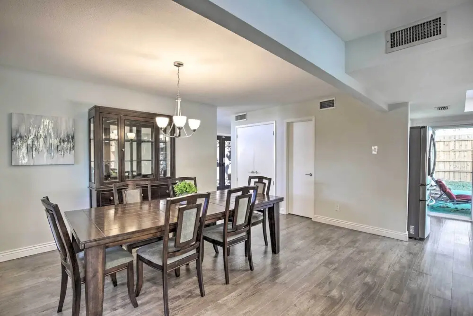 Poolside Oasis: Richardson Home w/ Movie Room!