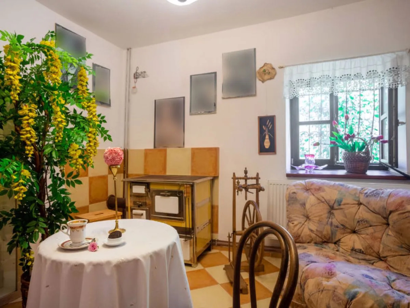 Karasova III (DEH103)