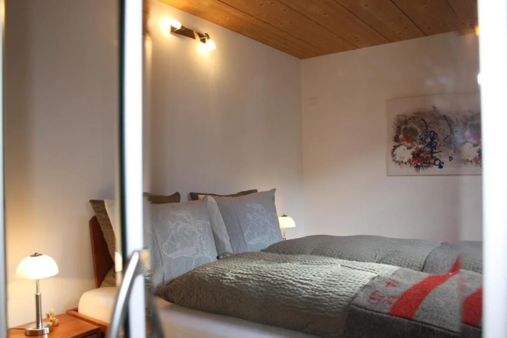 Chalet Hinter Dem Rot Stei