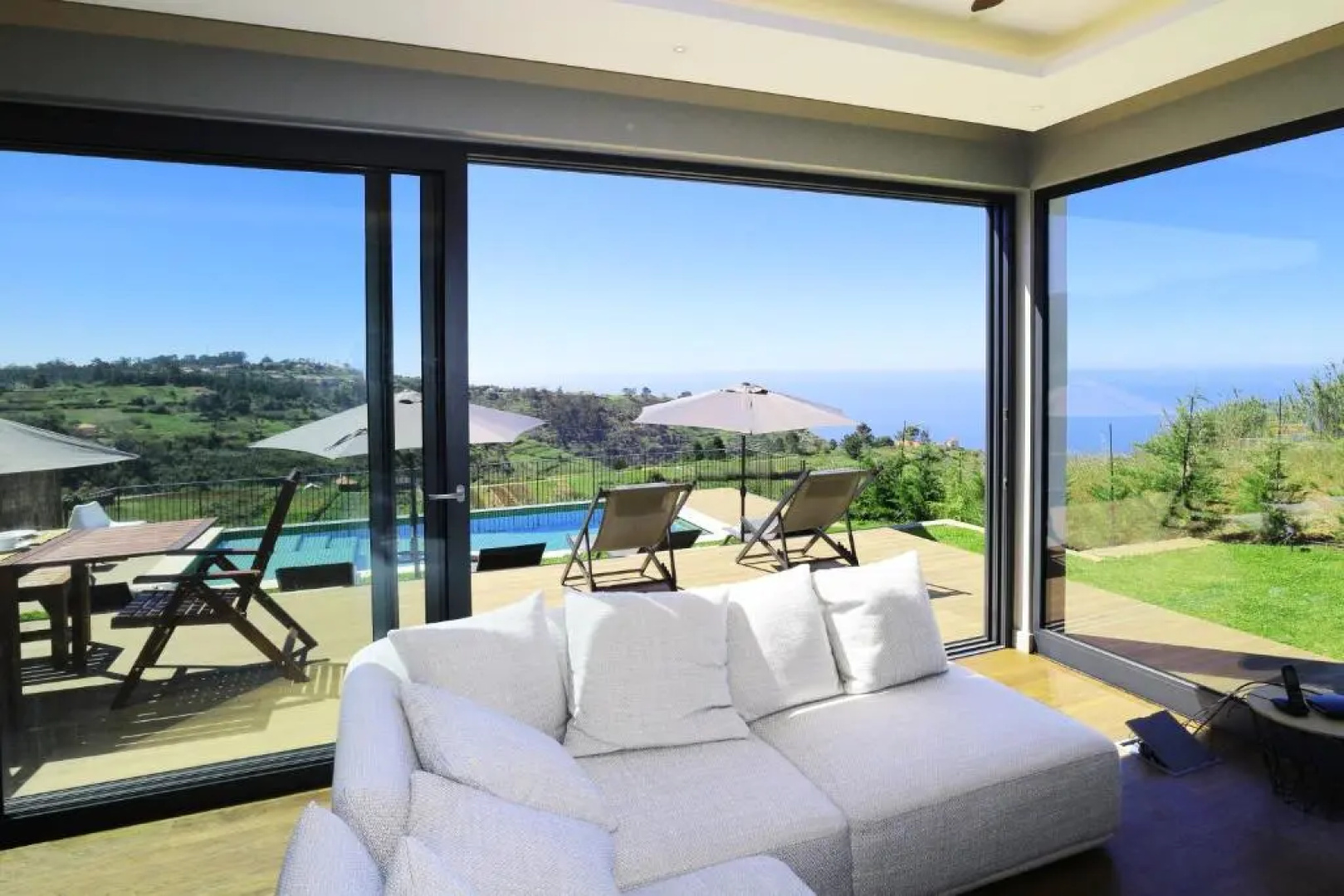 Beautiful Calheta Villa Villa Bella Vita 3 Bedrooms Stunning Sea Views Rural Setting
