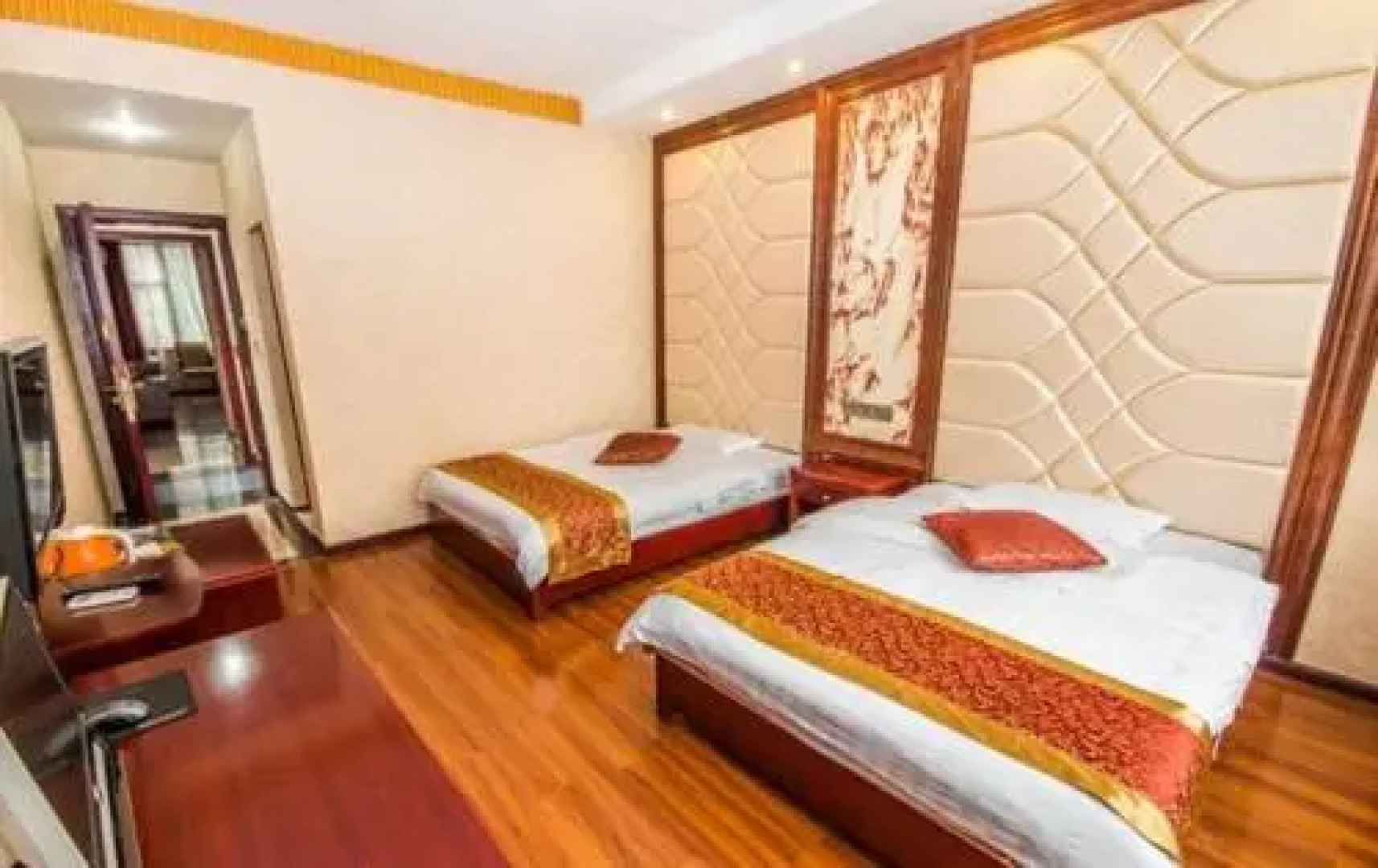 Emeishan Ziqiang Inn