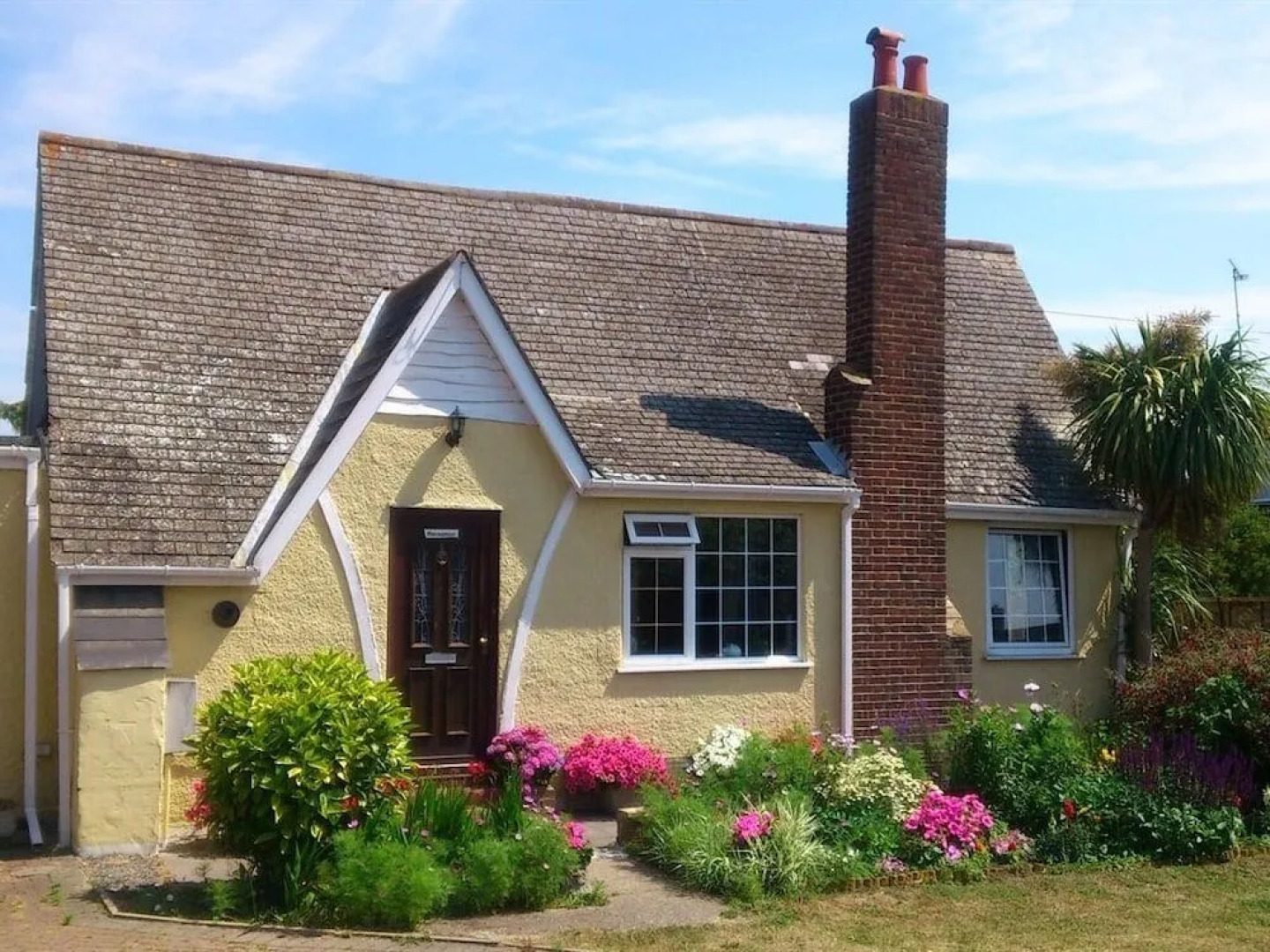 The Lodge Guesthouse