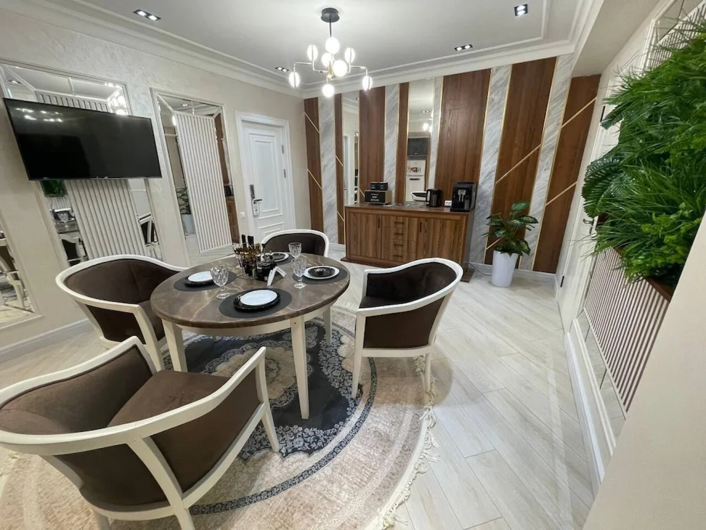 Отель Zarafshan Grand