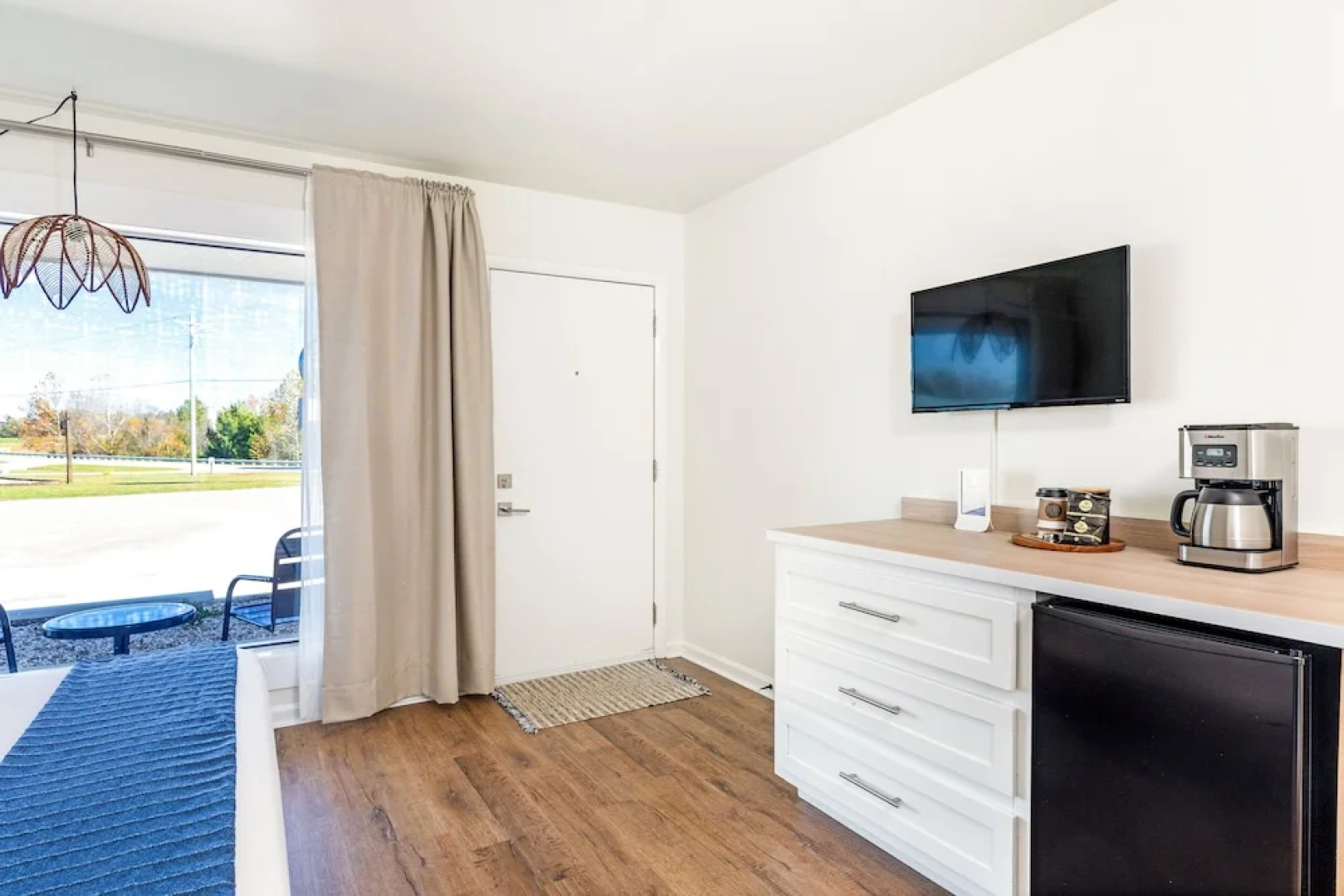 St. Clair Motor Lodge