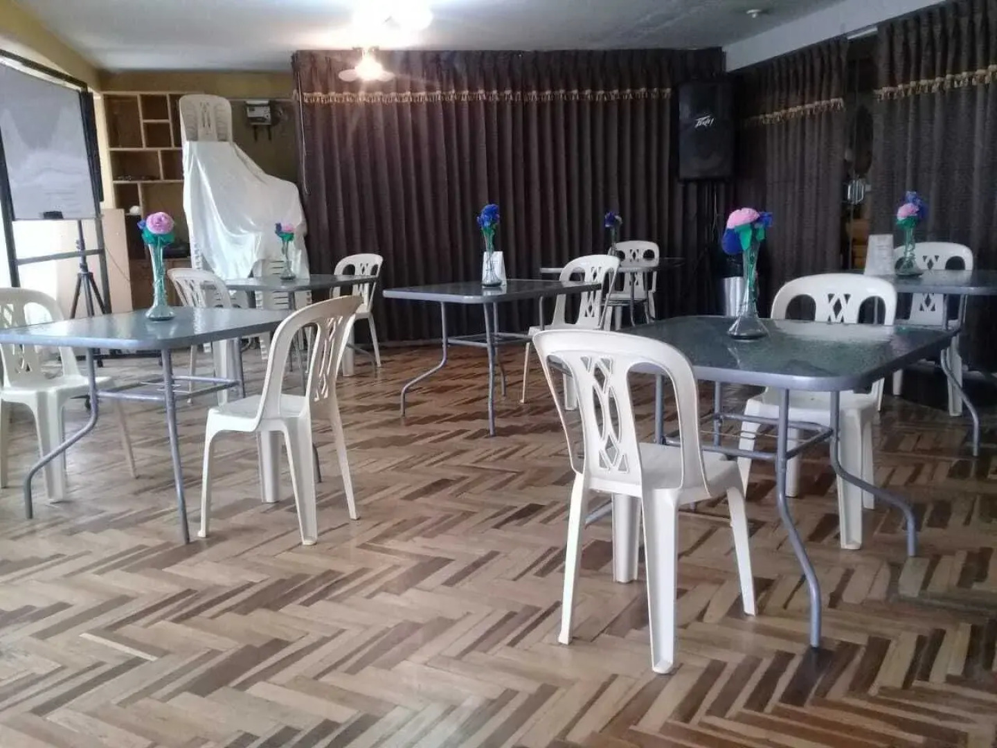 Hotel Sueños Dorados