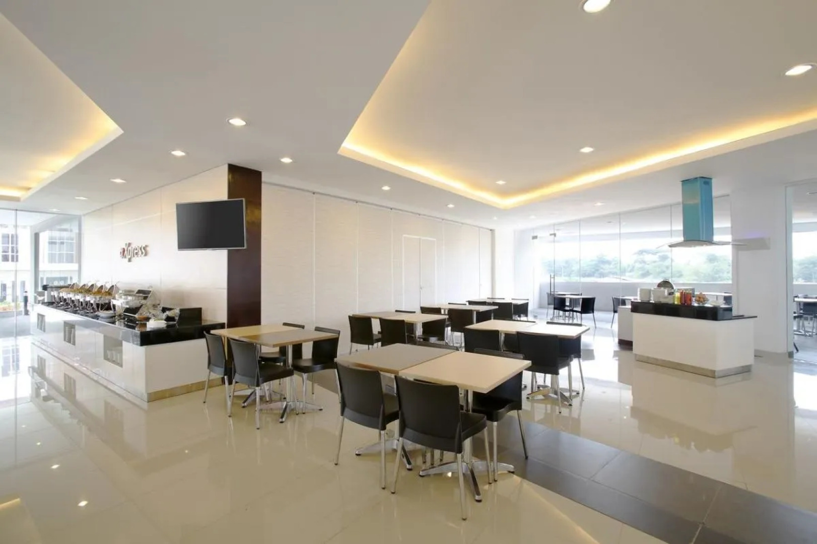 Amaris Hotel Karawang