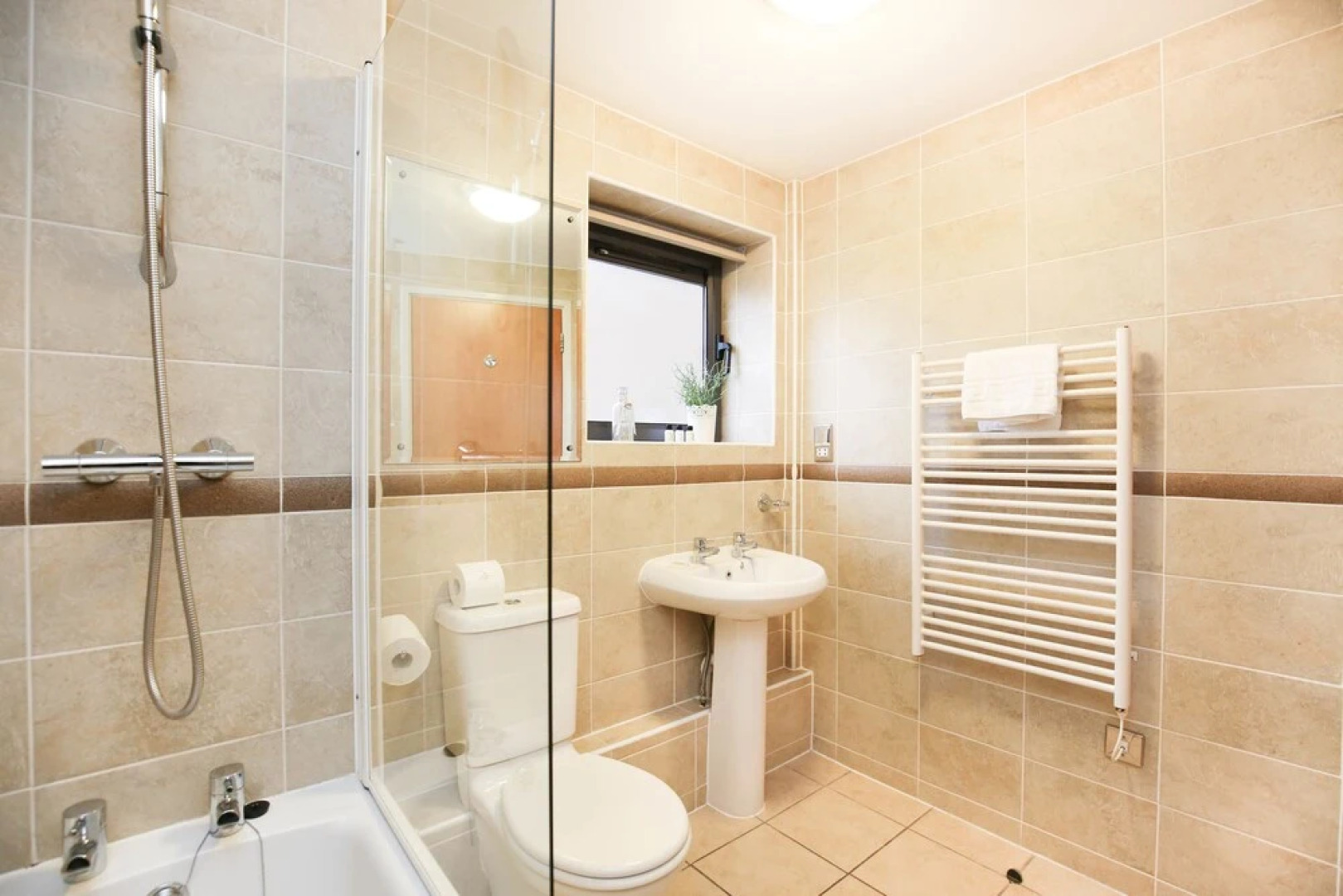 Baltic Quay Apartments Week2Week