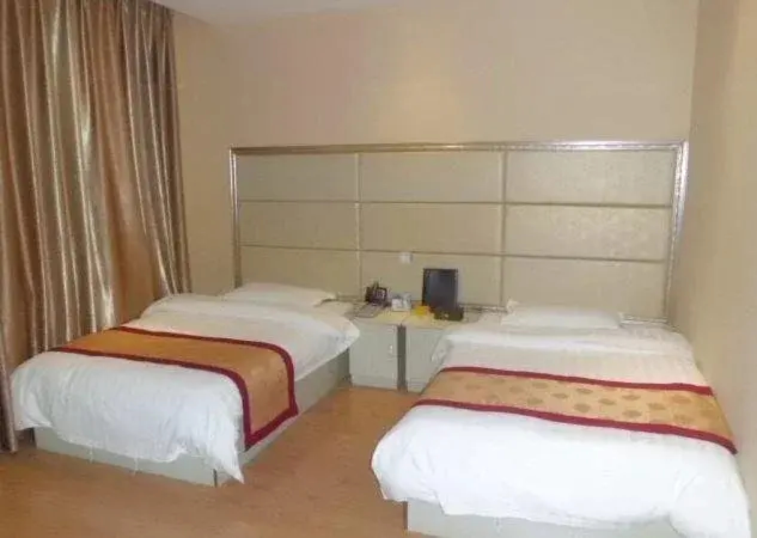 Kaixin Holiday Hotel