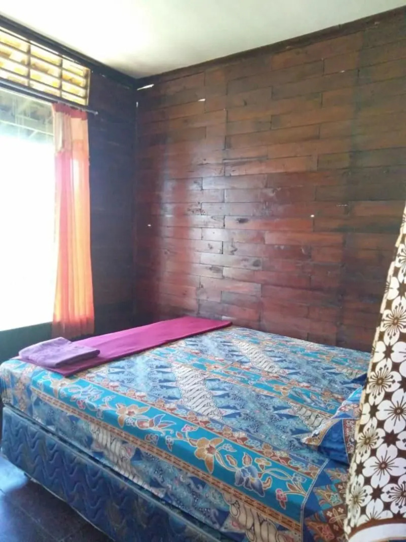 Penginapan BoB Home by ZUZU