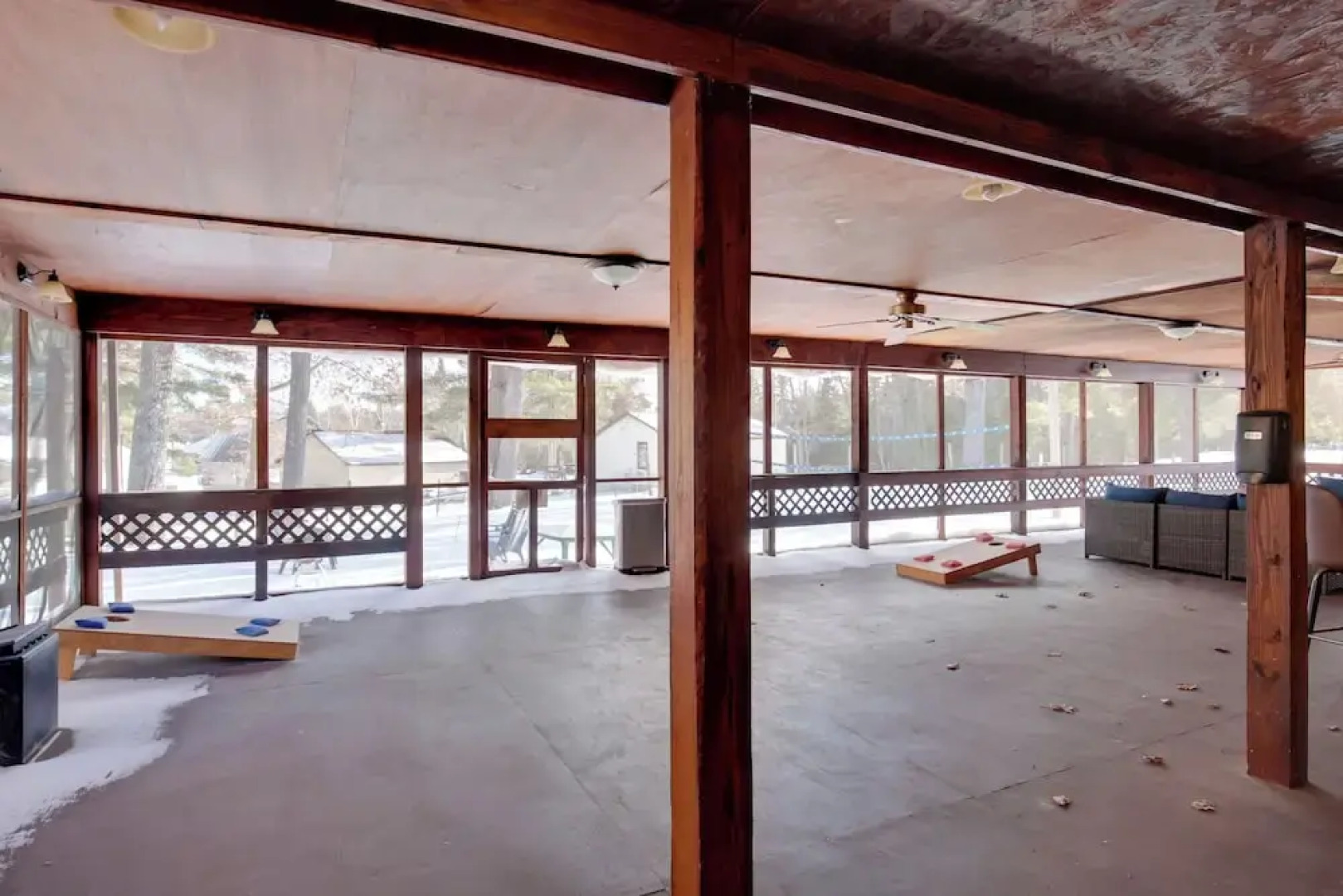 Outdoor Wet Bar: Spacious Eagle River Retreat!