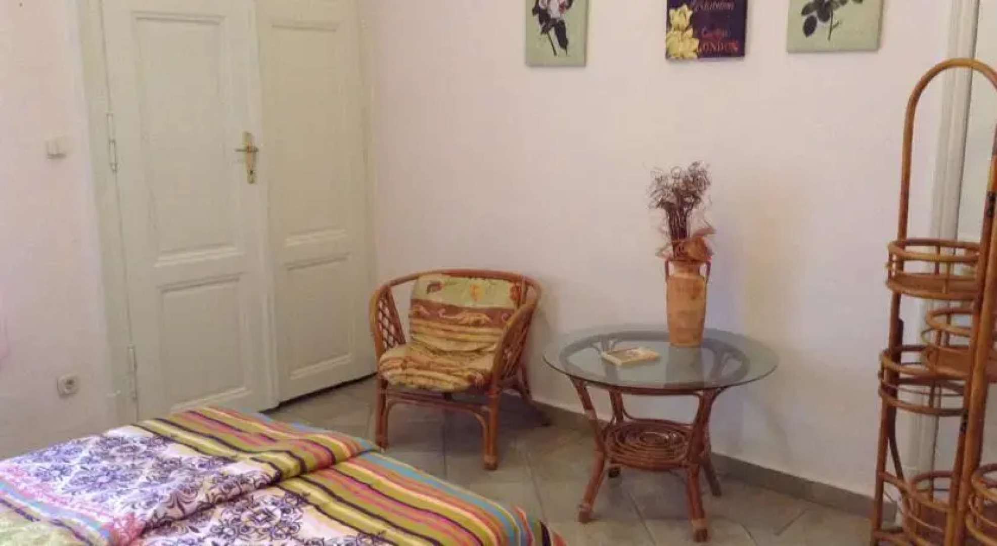 Gránátalma szállás