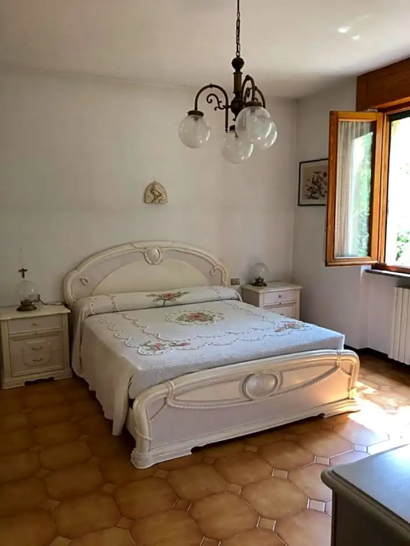 B&B Villa Rosella Appartamento completo di camera matrimoniale e 2 letti singoli