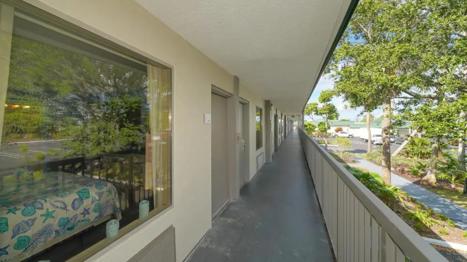 Heated Pool, Fireplace, 70" TV, Waterfront & More!