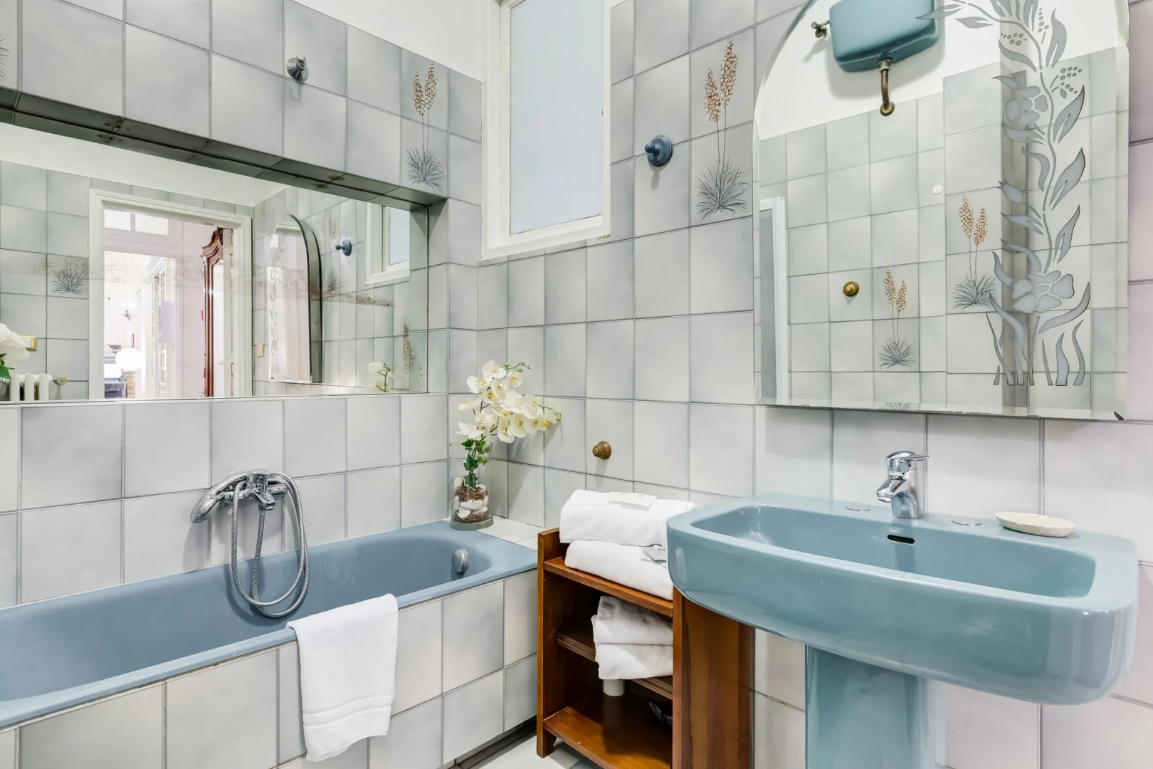 Affreschi Su Roma Luxury B&B