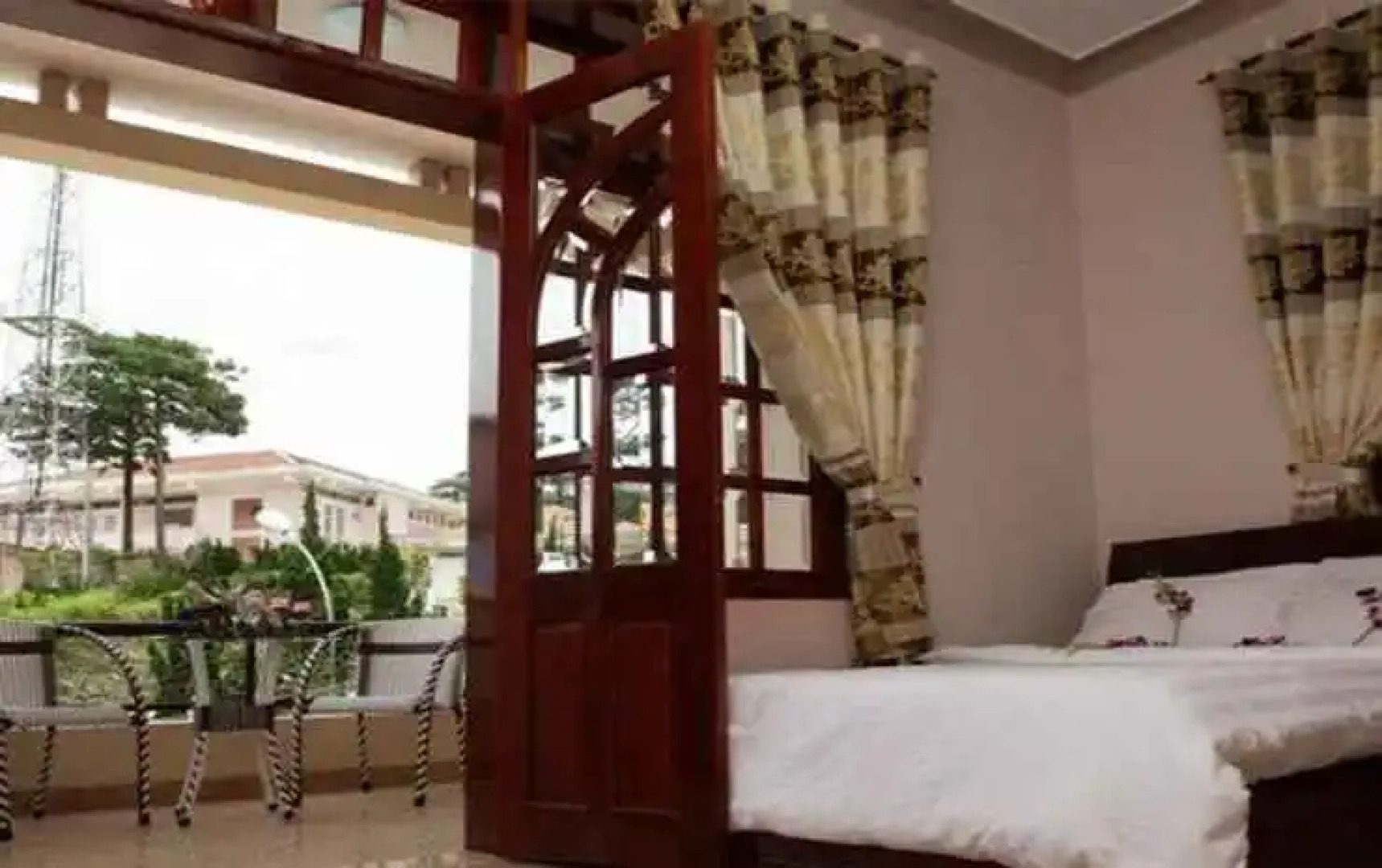 Hoang Hoa Hotel
