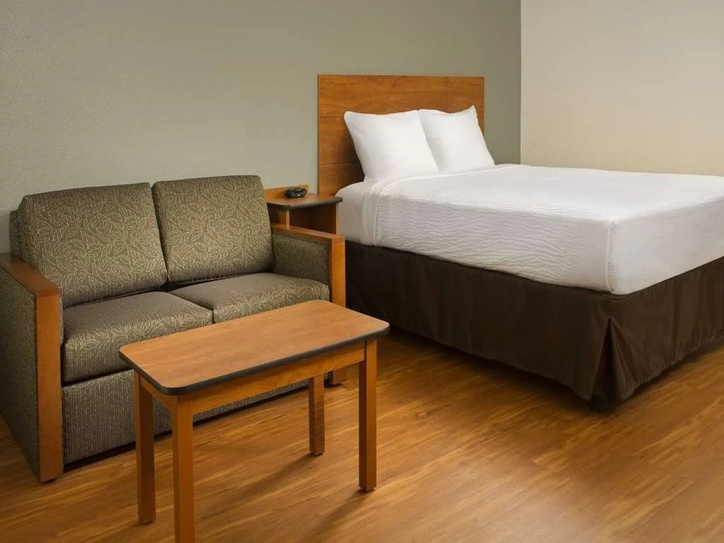 Extended Stay America Select Suites - Akron - South
