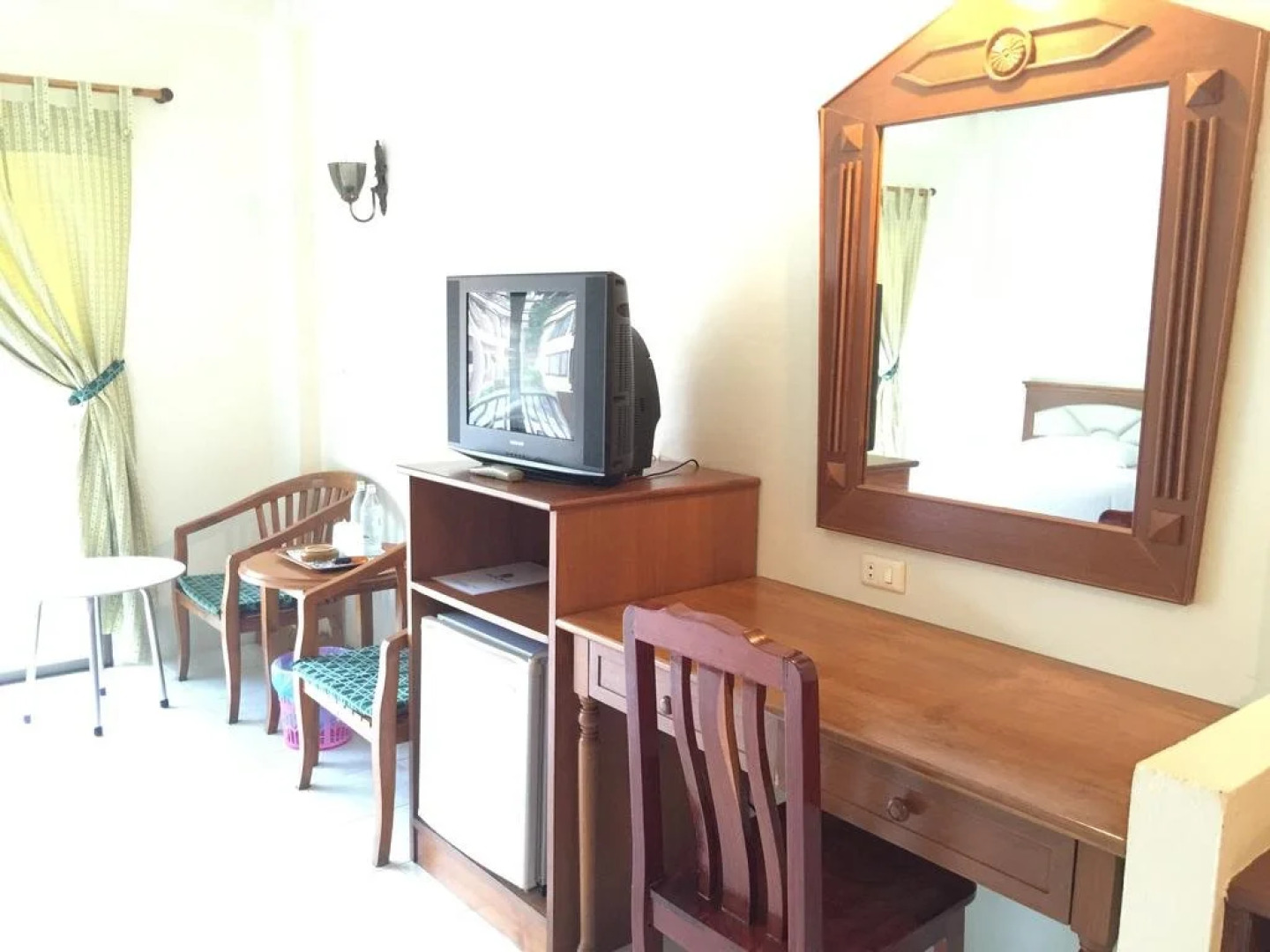 Kata Sun Beach Hotel