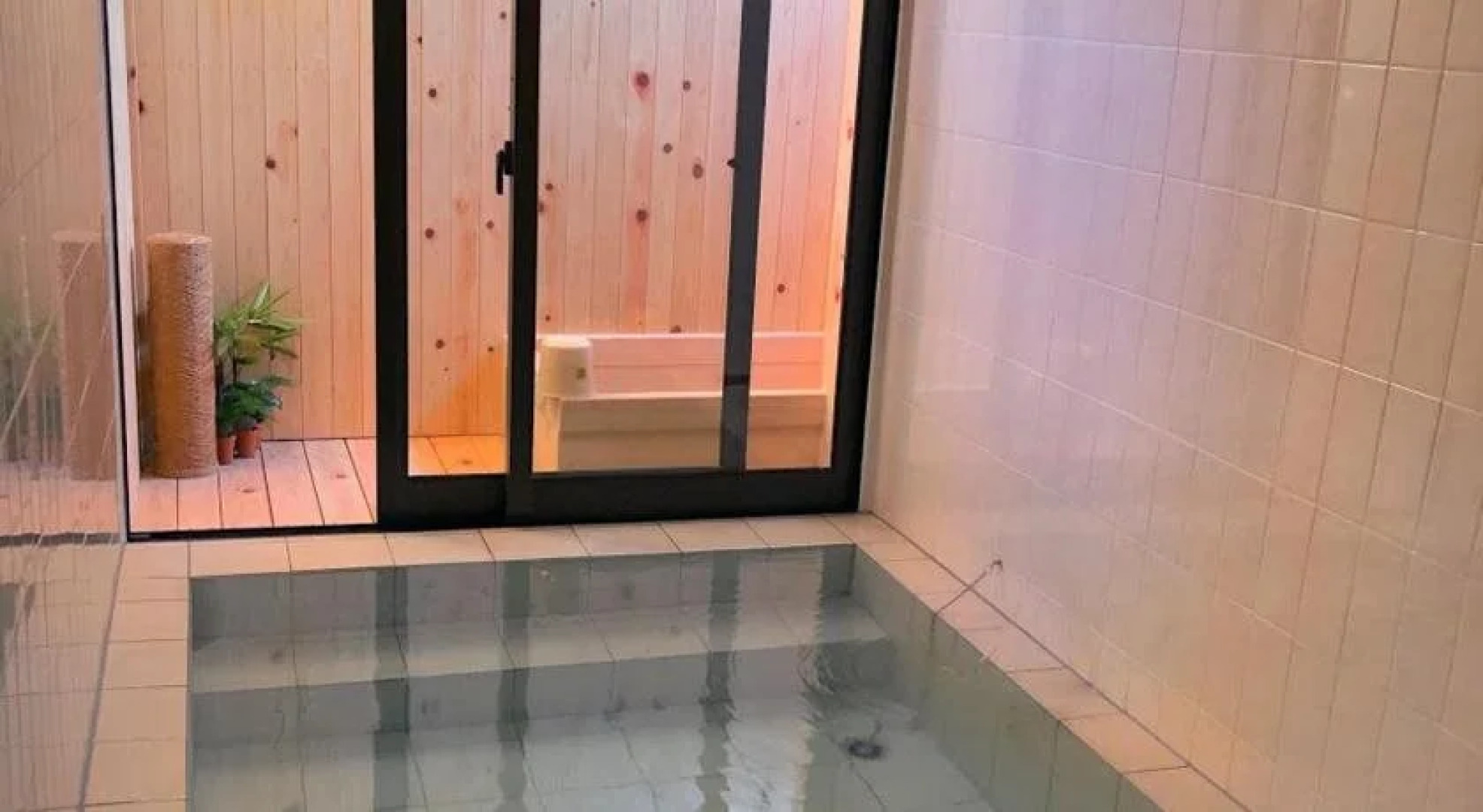 Rest House Kaike Onsen