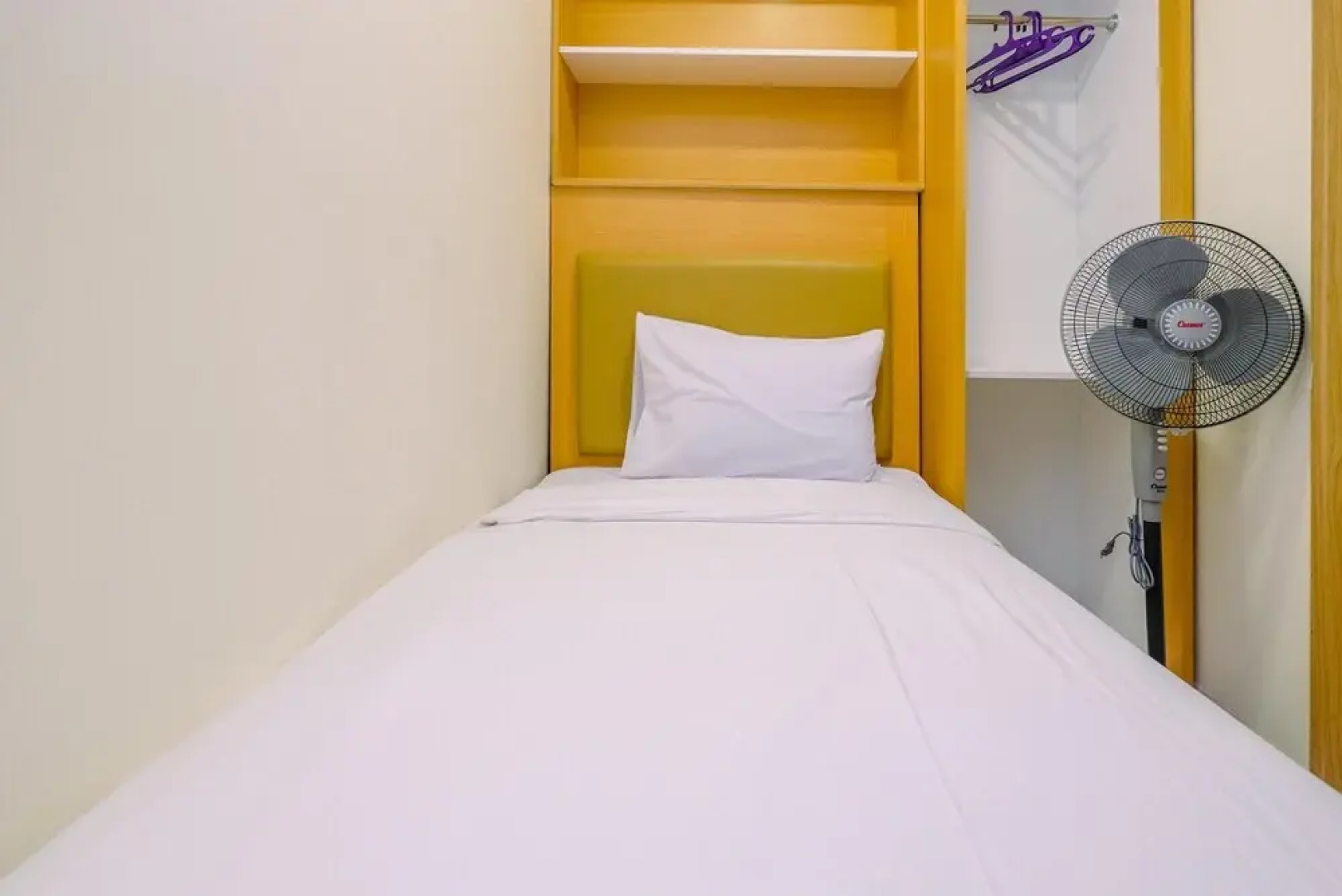 Gorgeous 2Br At Meikarta Apartment