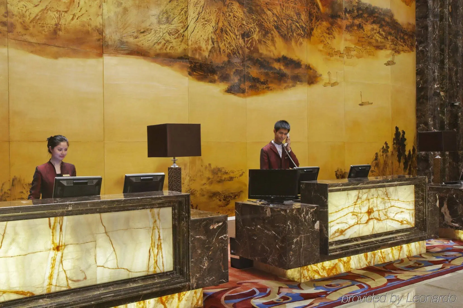 Crowne Plaza Yichang by IHG