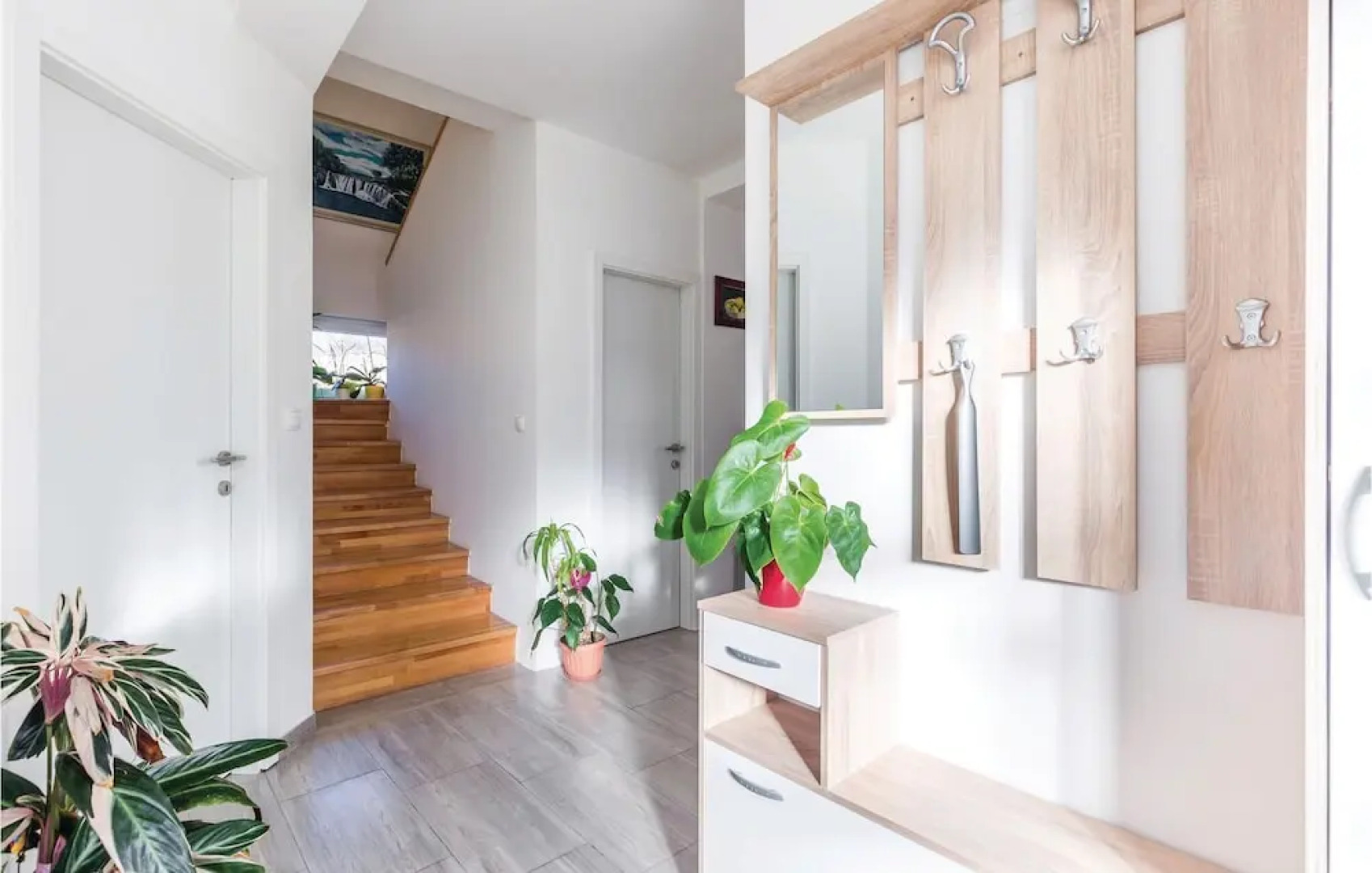 Amazing Home in Jurdani With Wifi and 4 Bedrooms