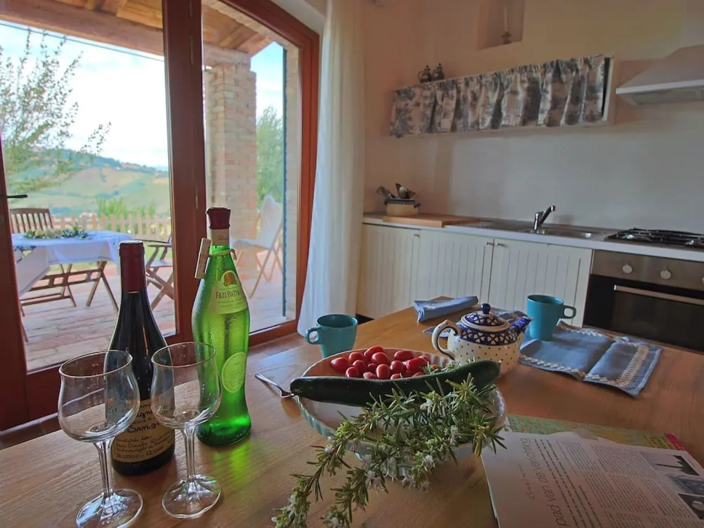 Tranquil Hilltop Cottage