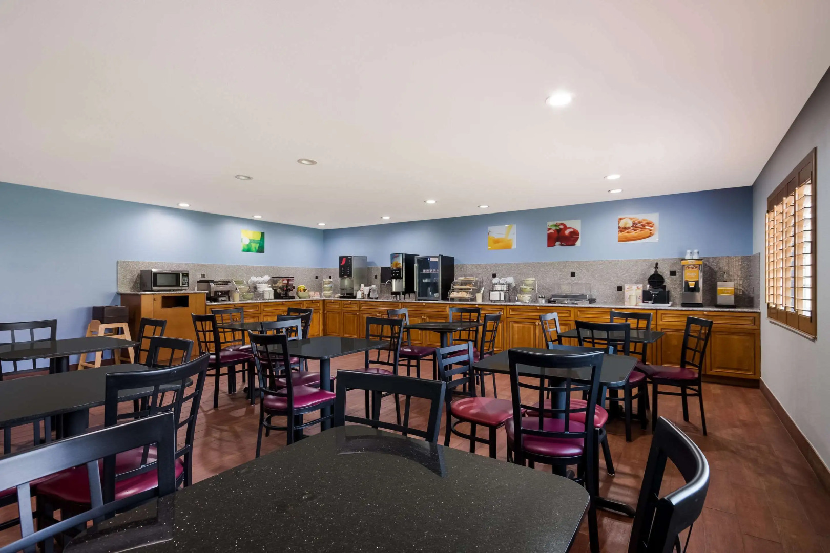 Quality Inn & Suites Oklahoma City North