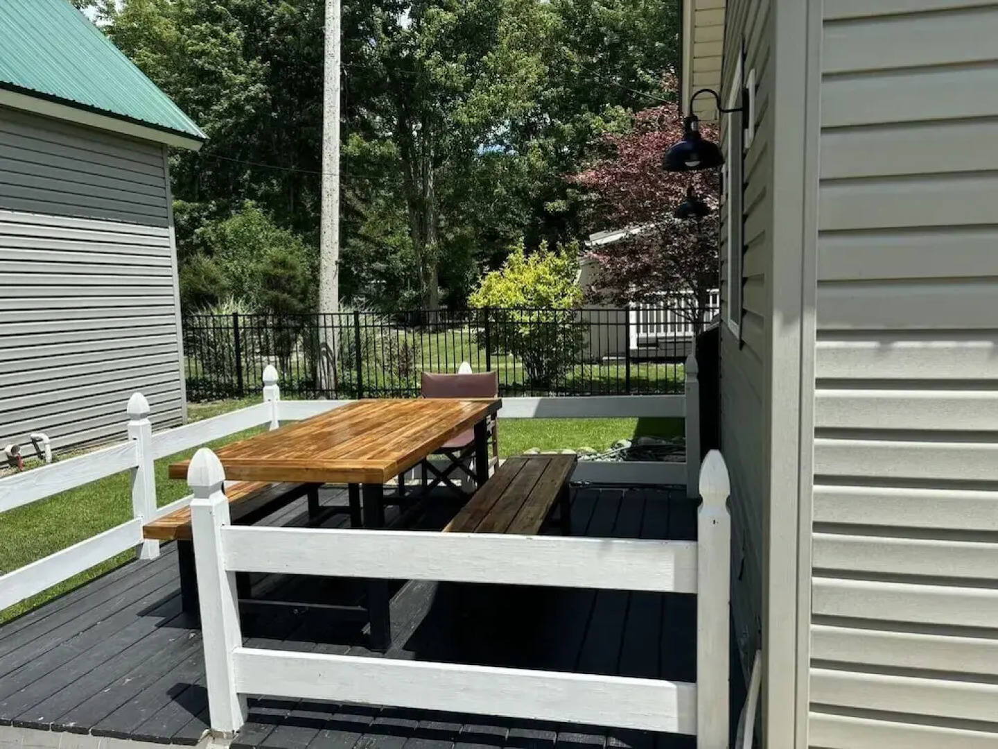 Sweet Mary 2 Bedroom Home by RedAwning