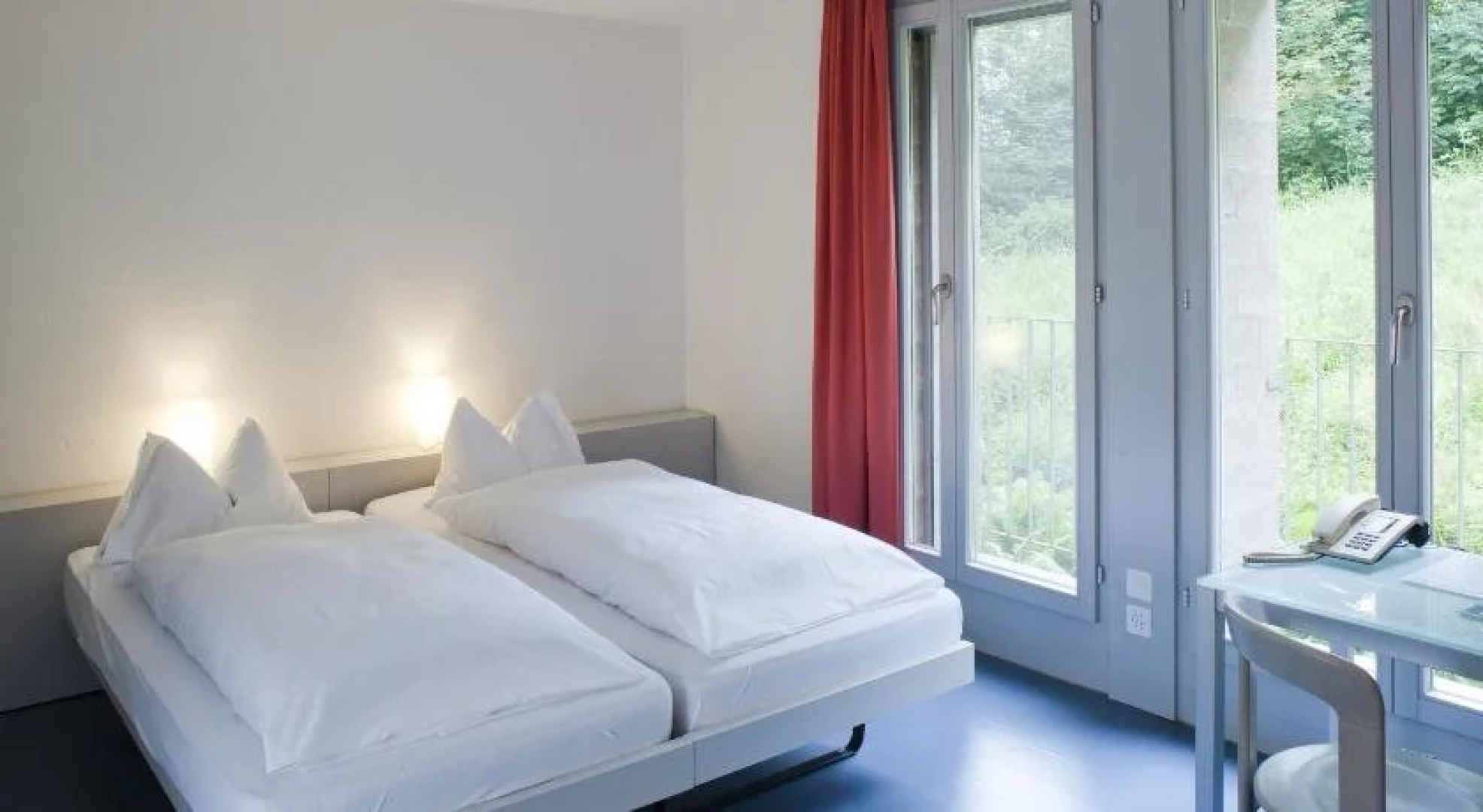 Schloss Münchenwiler