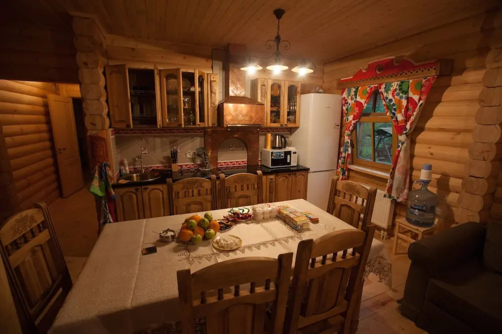 Отель «Шишки на Лампушке — Русская деревня»