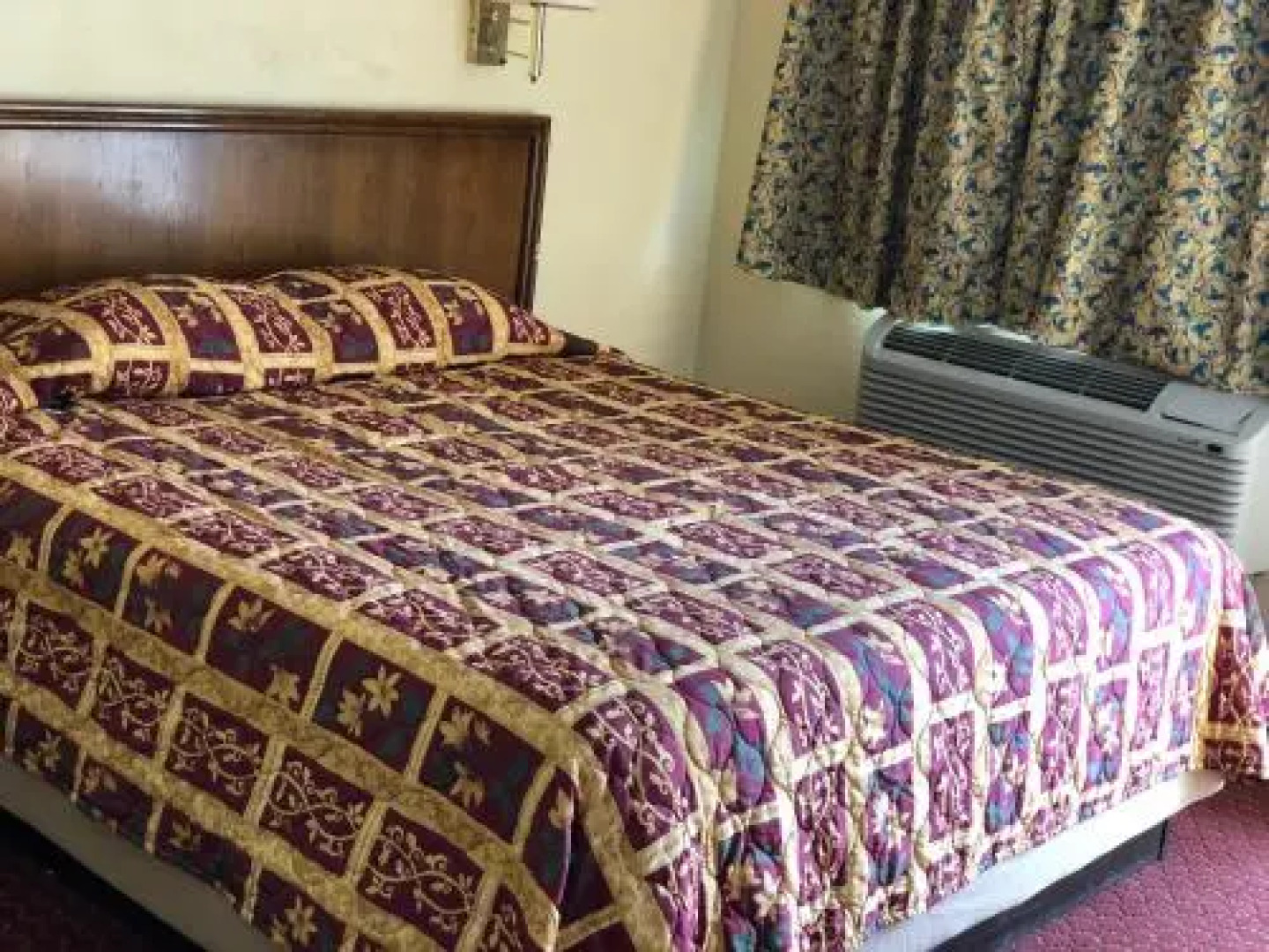 Country Host Inn Texarkana