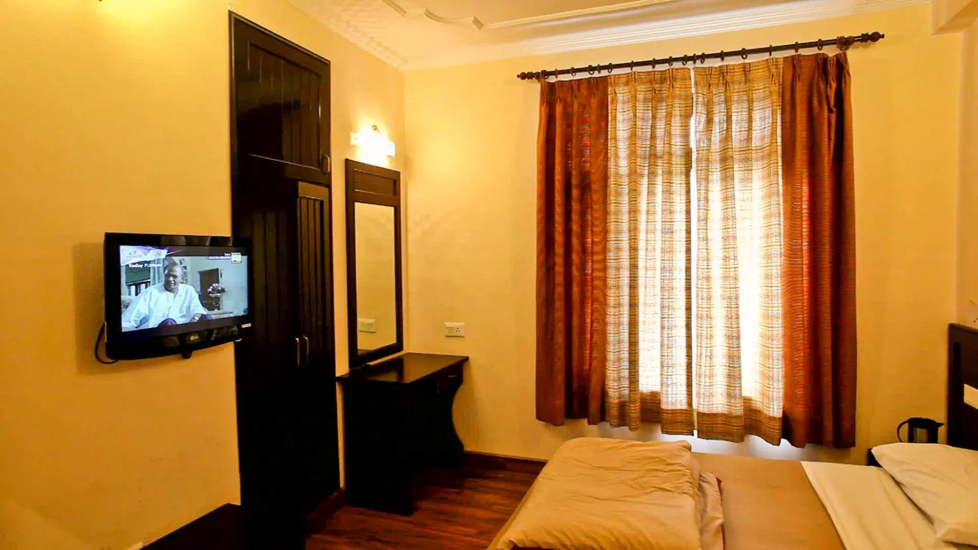 Krishna Mountview Resort